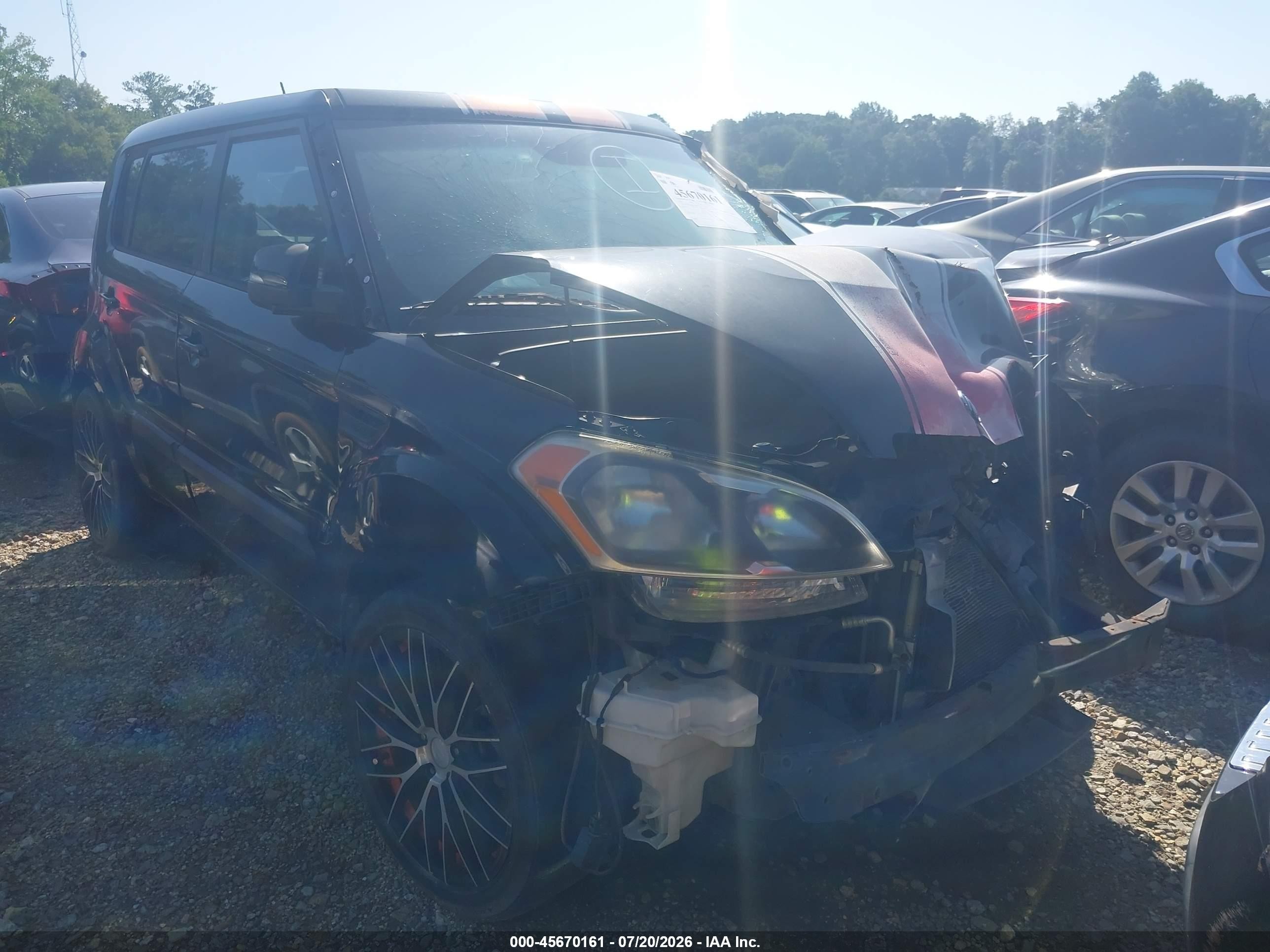 2012 Kia Soul + Black vin: KNDJT2A64C7748434