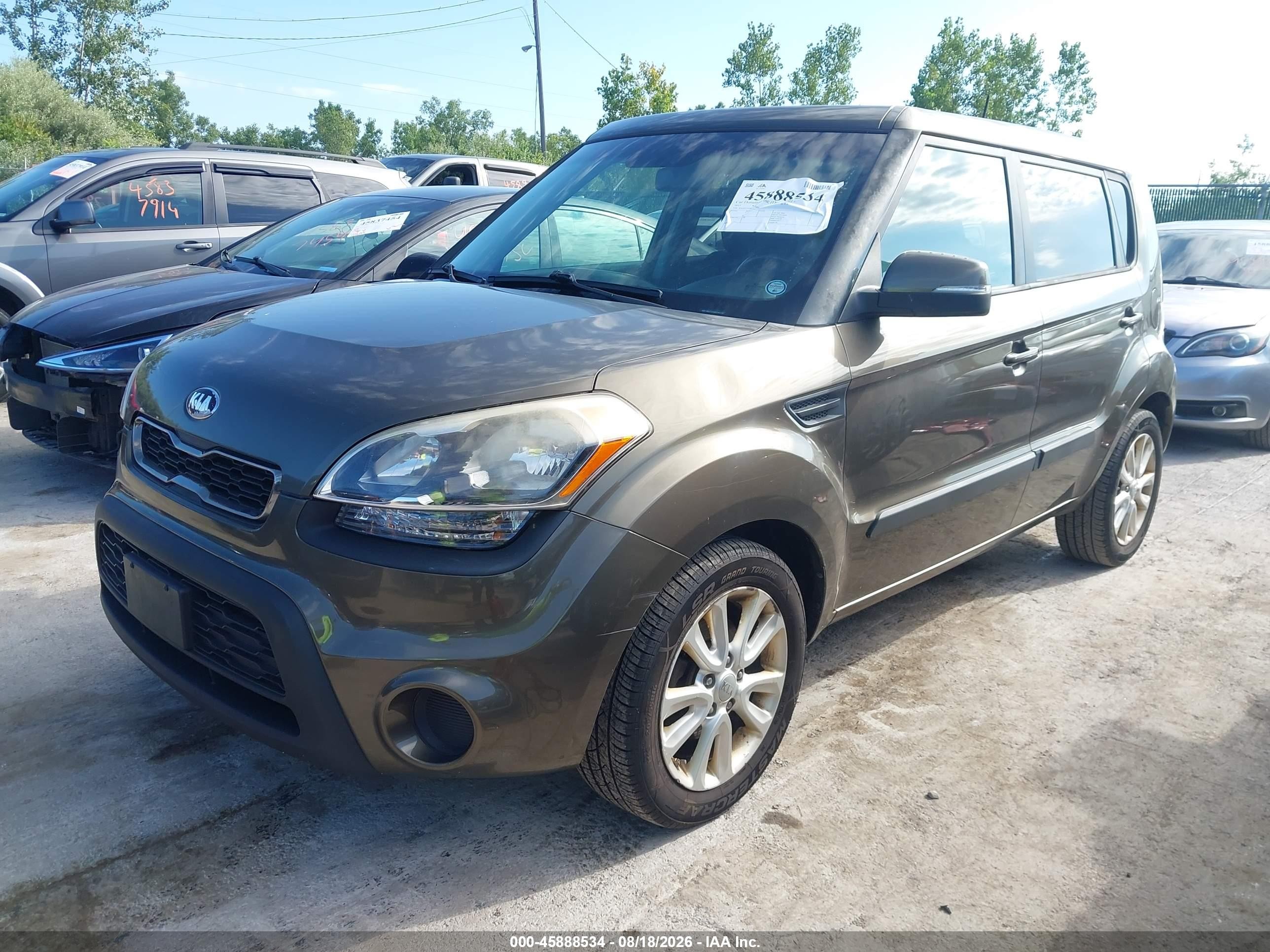 2013 Kia Soul + Коричневый vin: KNDJT2A64D7484410