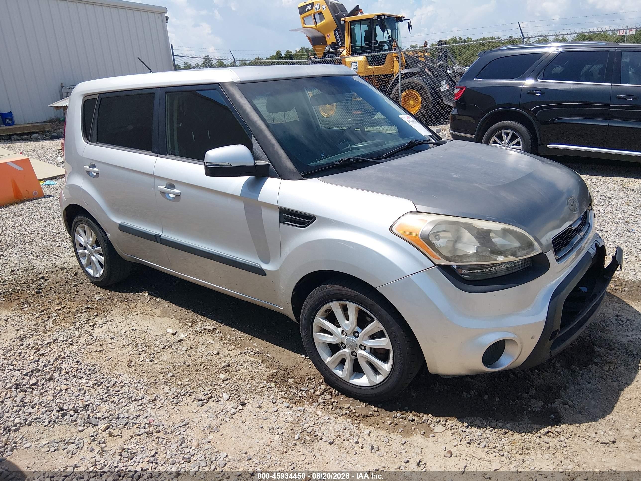 2013 Kia Soul + Gray vin: KNDJT2A64D7505935