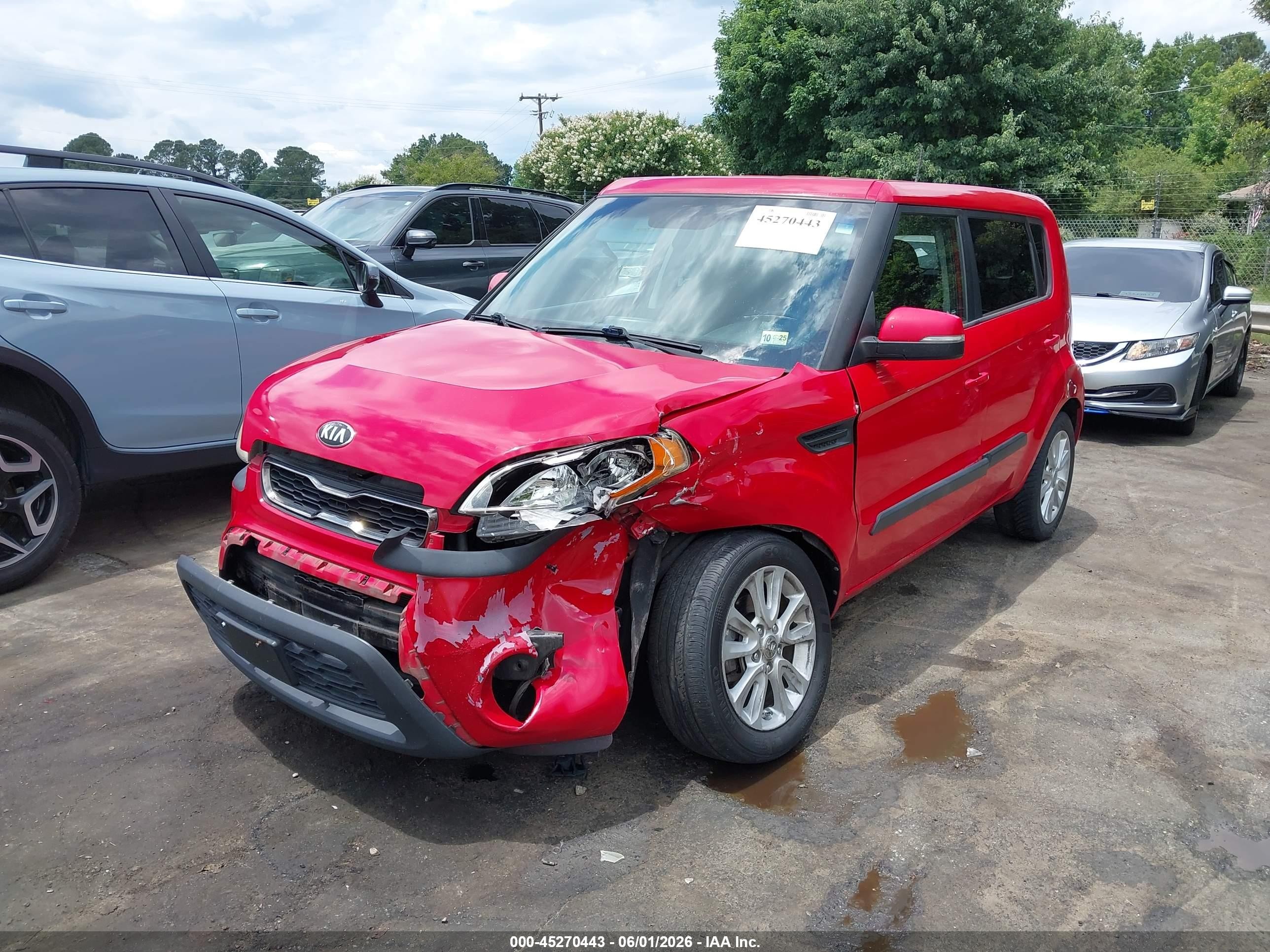 2013 Kia Soul + Red vin: KNDJT2A64D7508740