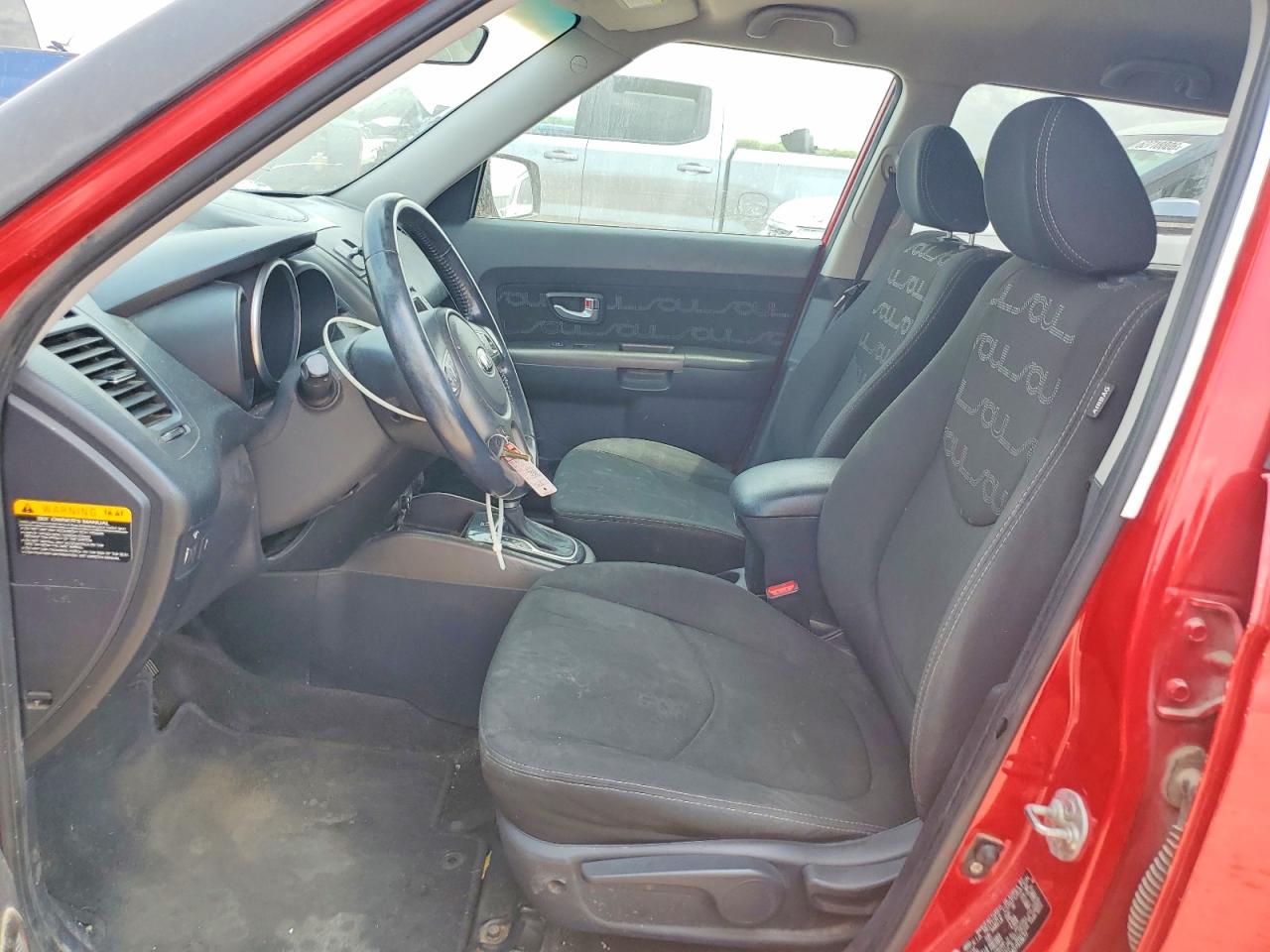 2013 Kia Soul + Red vin: KNDJT2A64D7513677