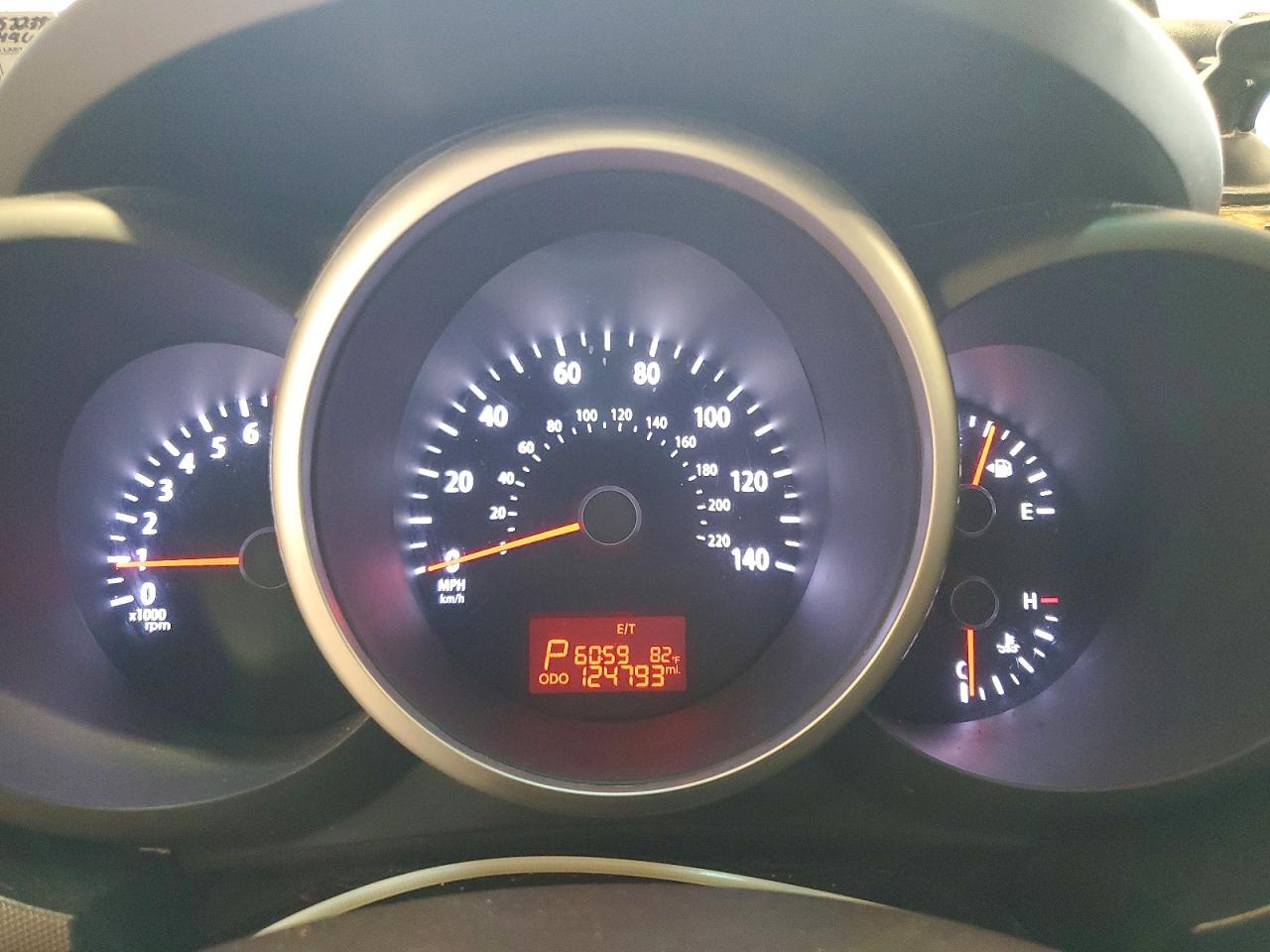 2013 Kia Soul + Белый vin: KNDJT2A64D7522380