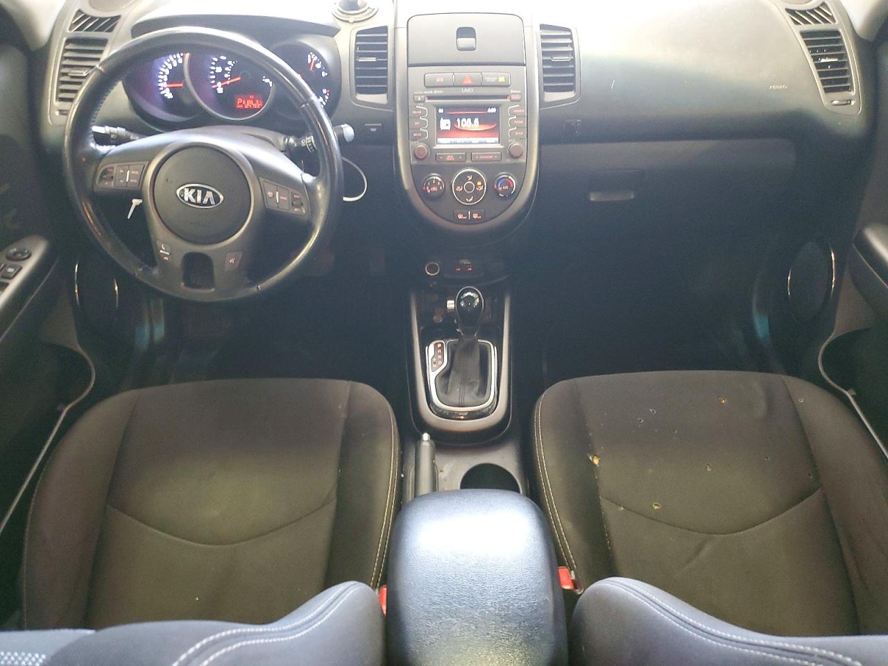 2013 Kia Soul + Белый vin: KNDJT2A64D7522380