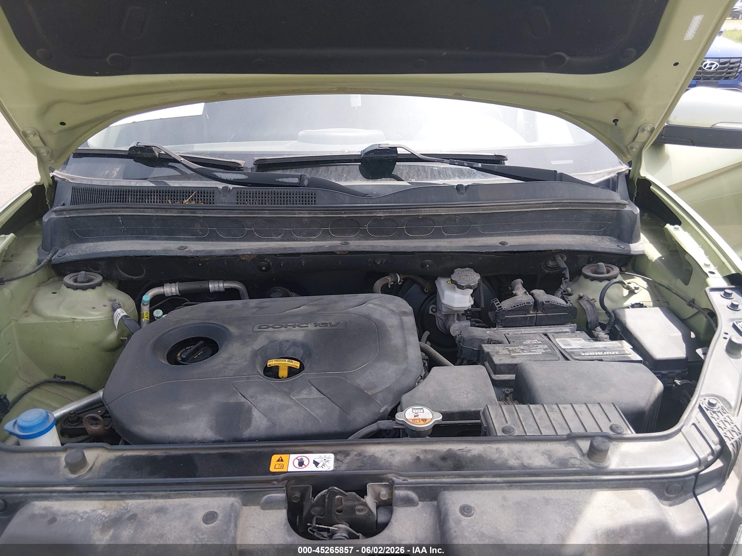 2013 Kia Soul + Green vin: KNDJT2A64D7538191