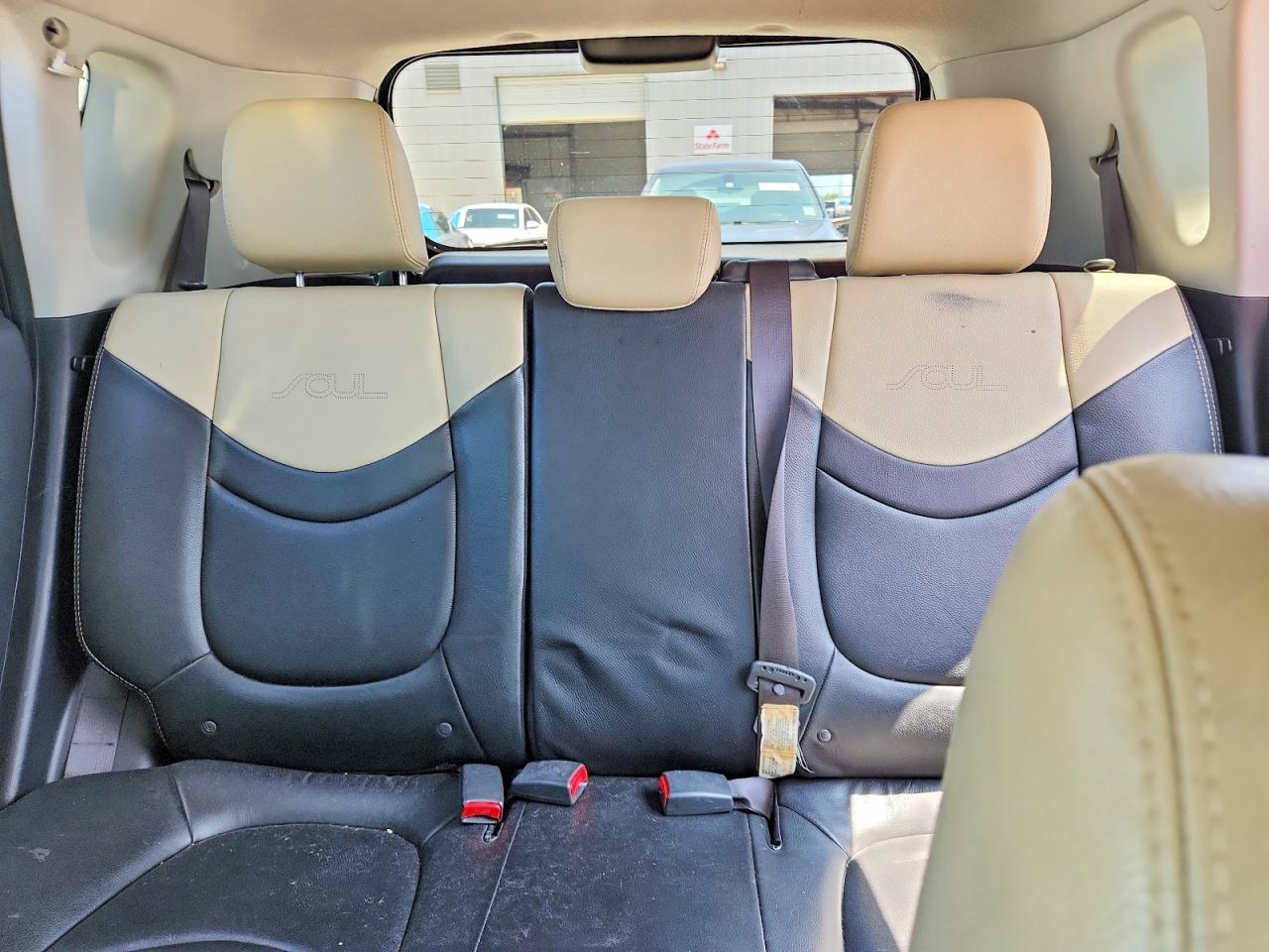 2013 Kia Soul ! Черный vin: KNDJT2A64D7547327