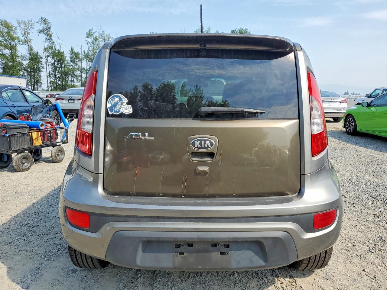 2013 Kia Soul ! Green vin: KNDJT2A64D7547635