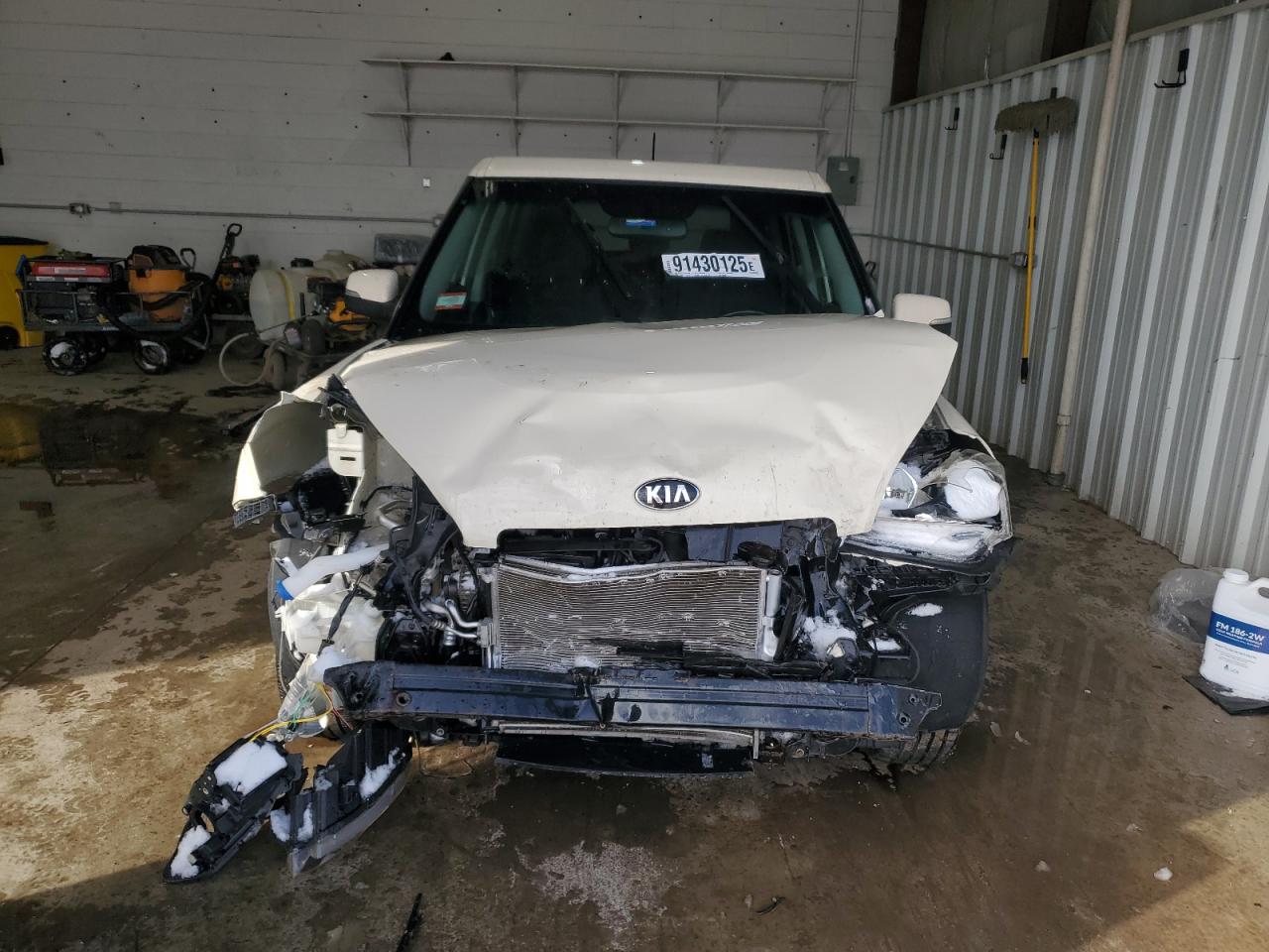 2013 Kia Soul + Beige vin: KNDJT2A64D7547862