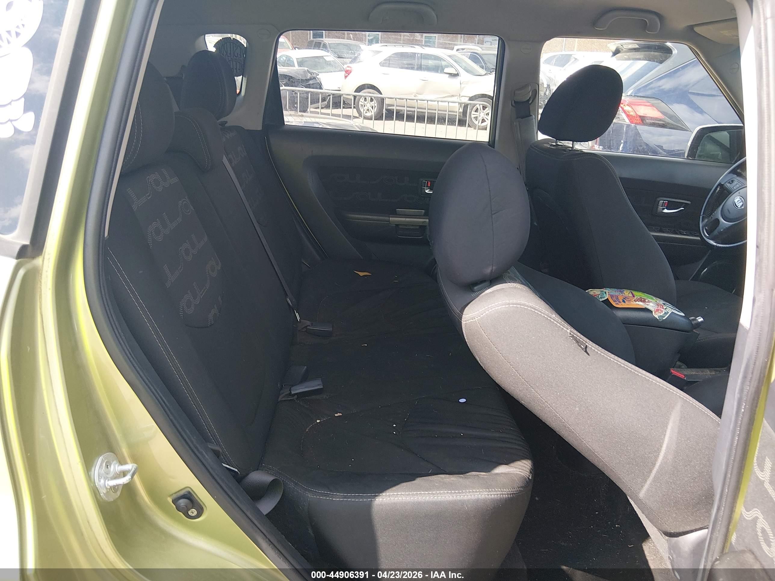 2013 Kia Soul + Белый vin: KNDJT2A64D7608448