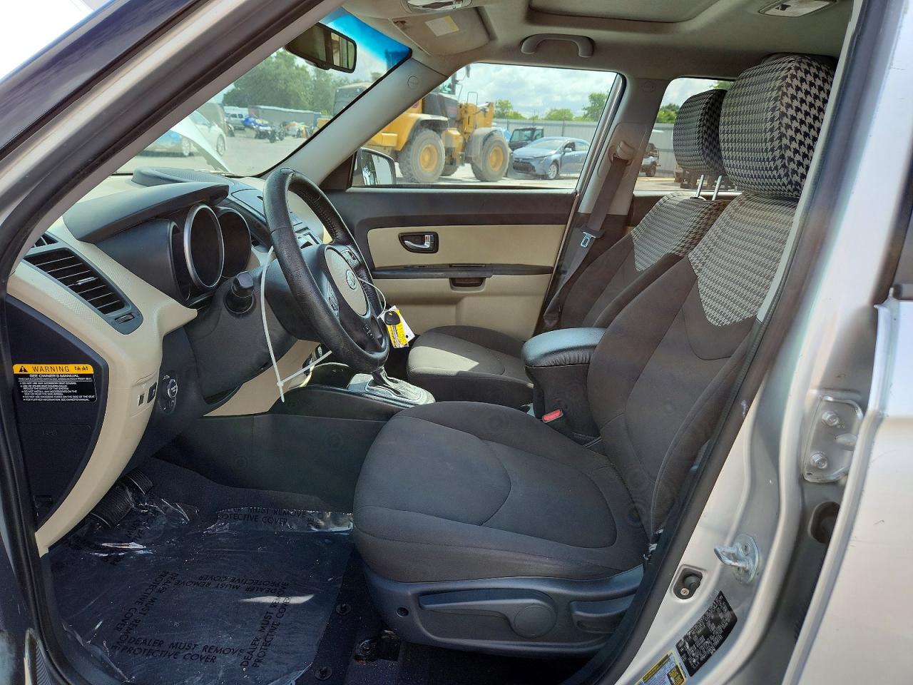 2012 Kia Soul ! Silver vin: KNDJT2A65C7369751