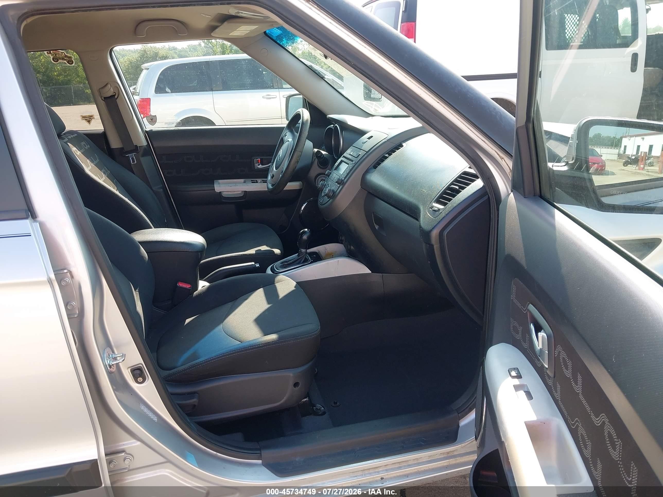 2012 Kia Soul + Silver vin: KNDJT2A65C7376859