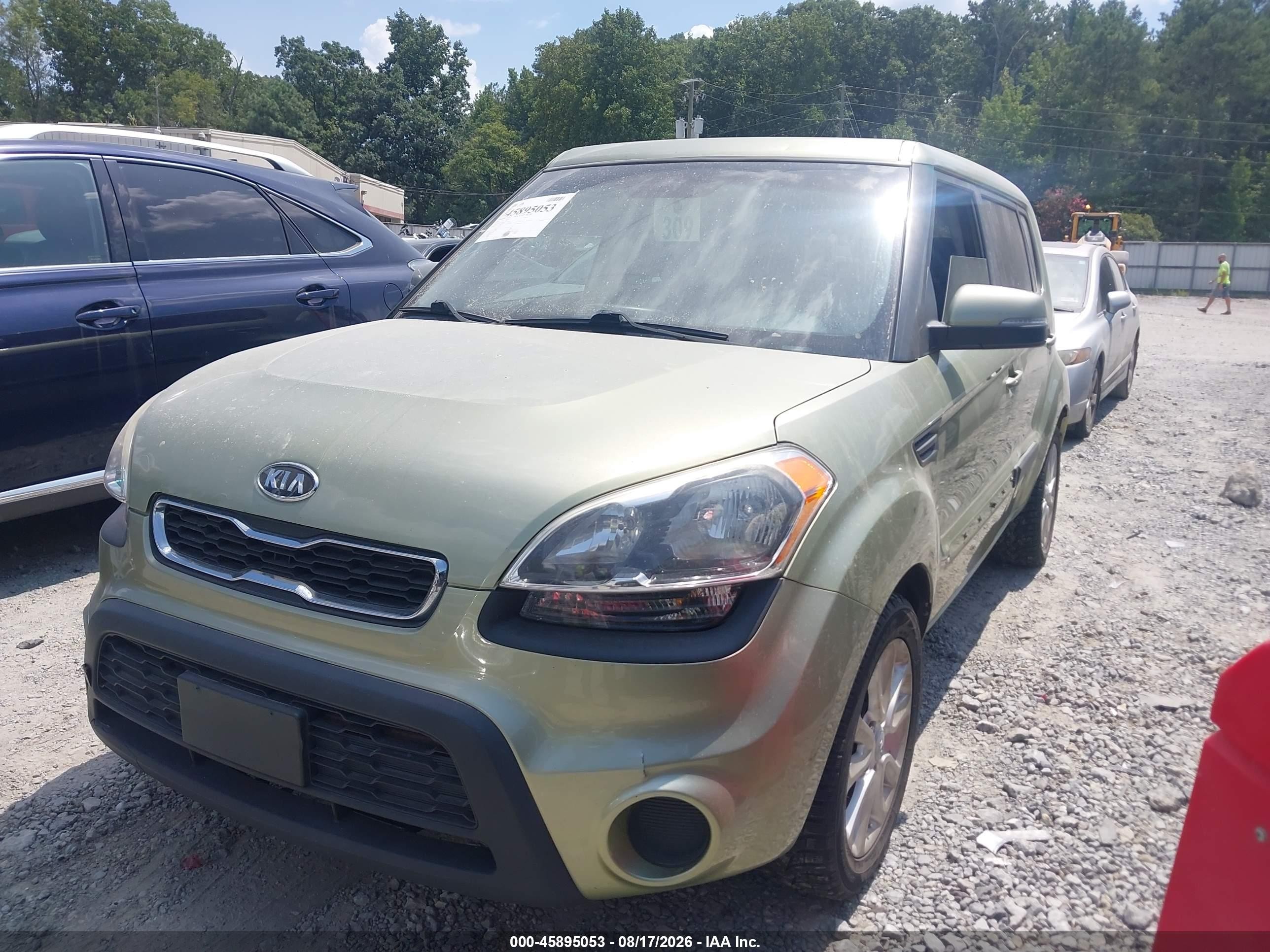 2012 Kia Soul + Green vin: KNDJT2A65C7411268