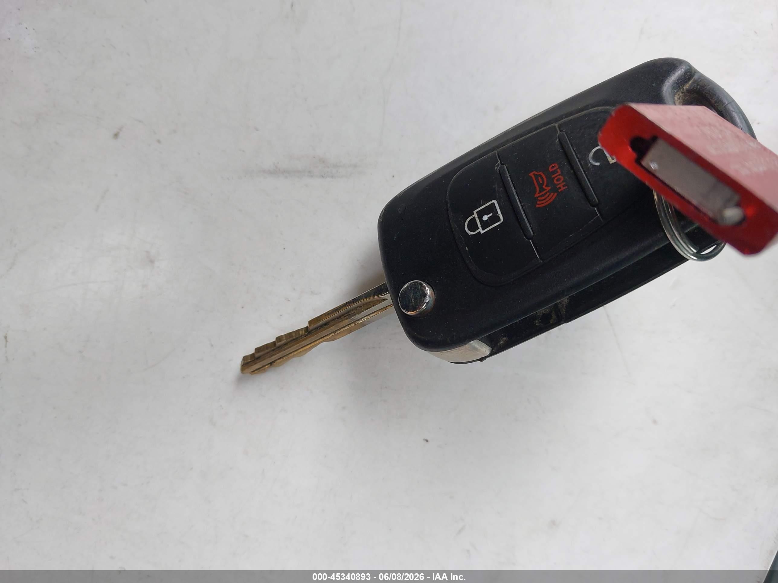 2012 Kia Soul ! Gray vin: KNDJT2A65C7412307