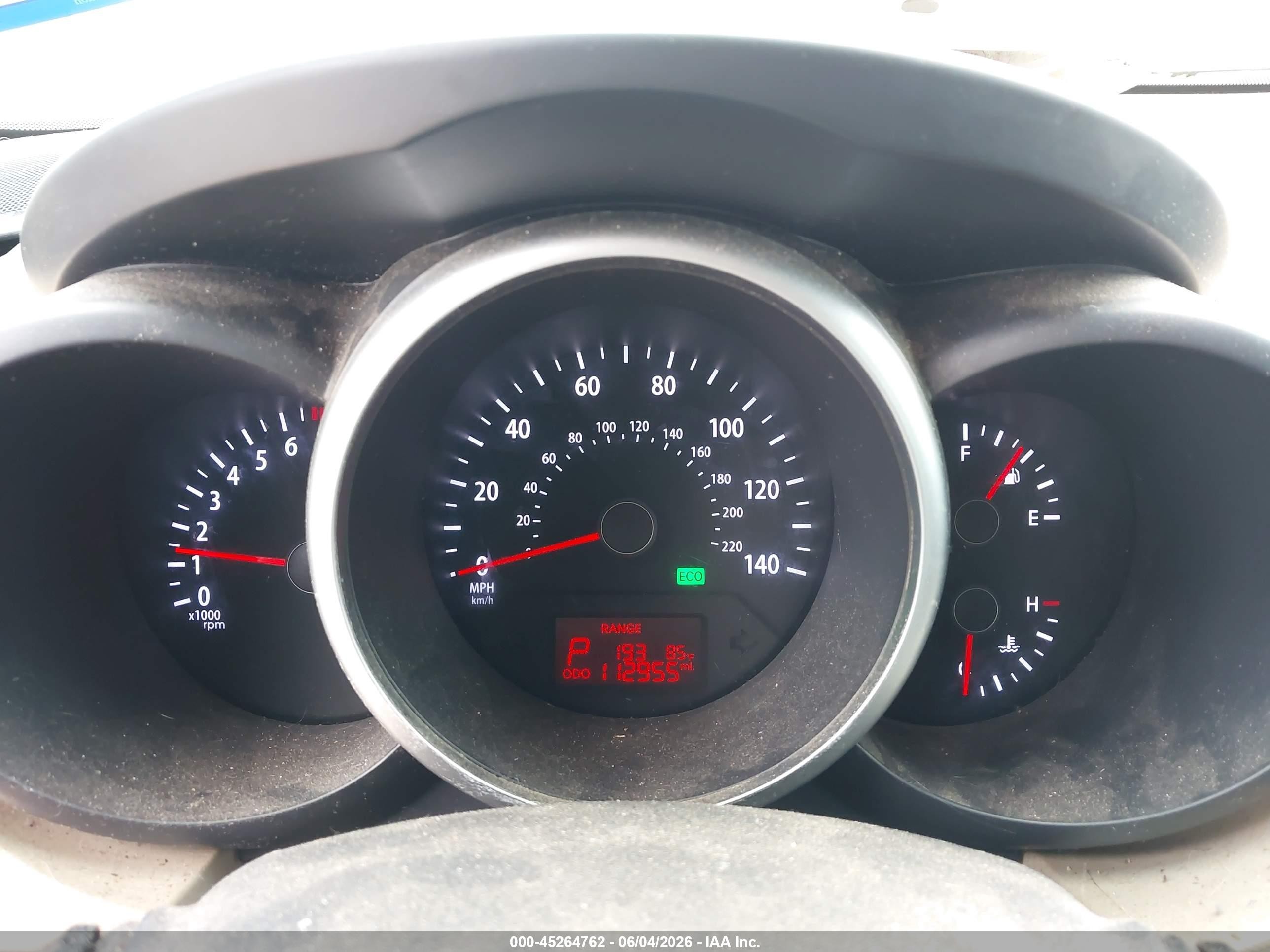 2012 Kia Soul ! Серебряный vin: KNDJT2A65C7415854
