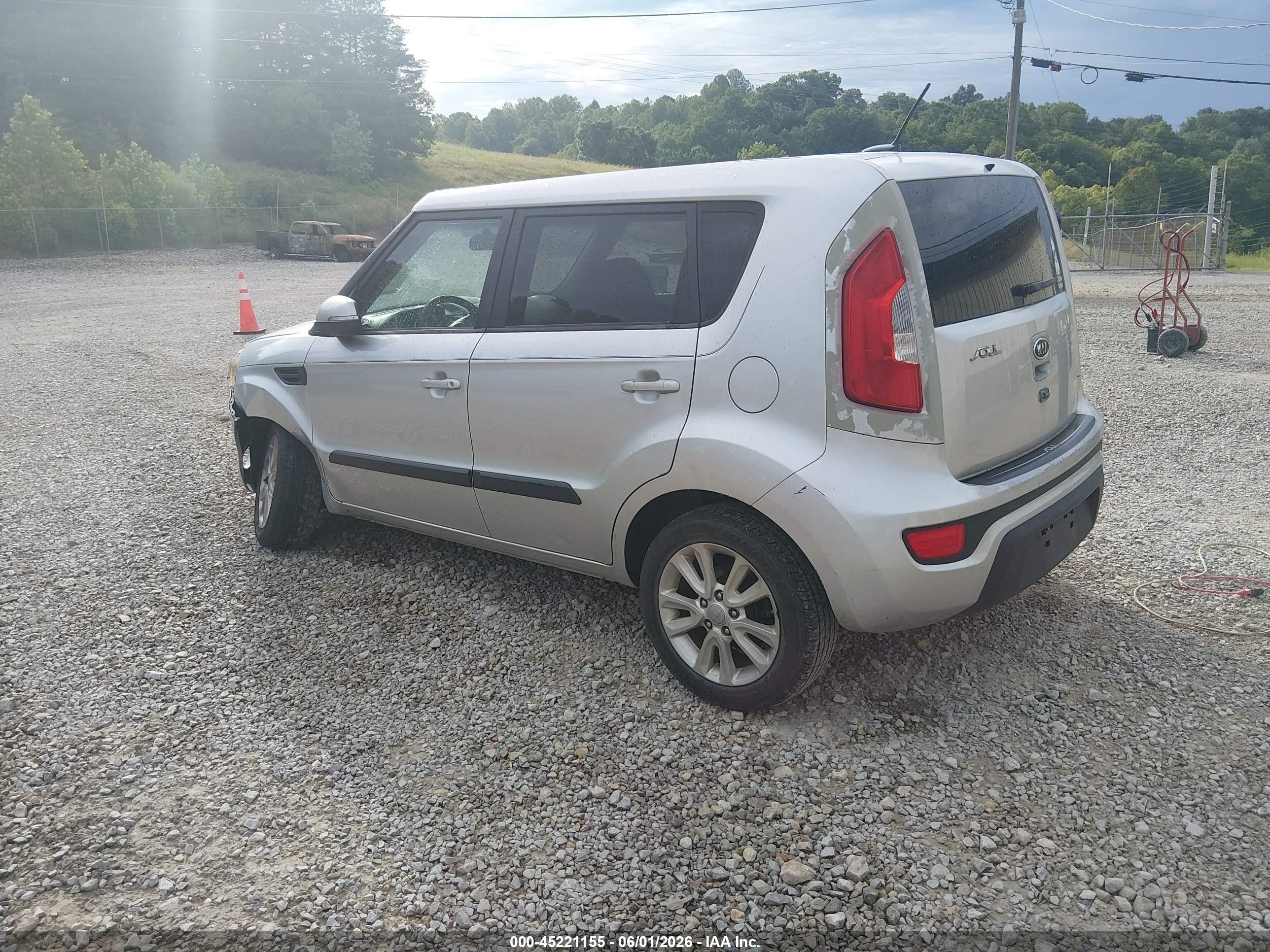2012 Kia Soul + Silver vin: KNDJT2A65C7430810