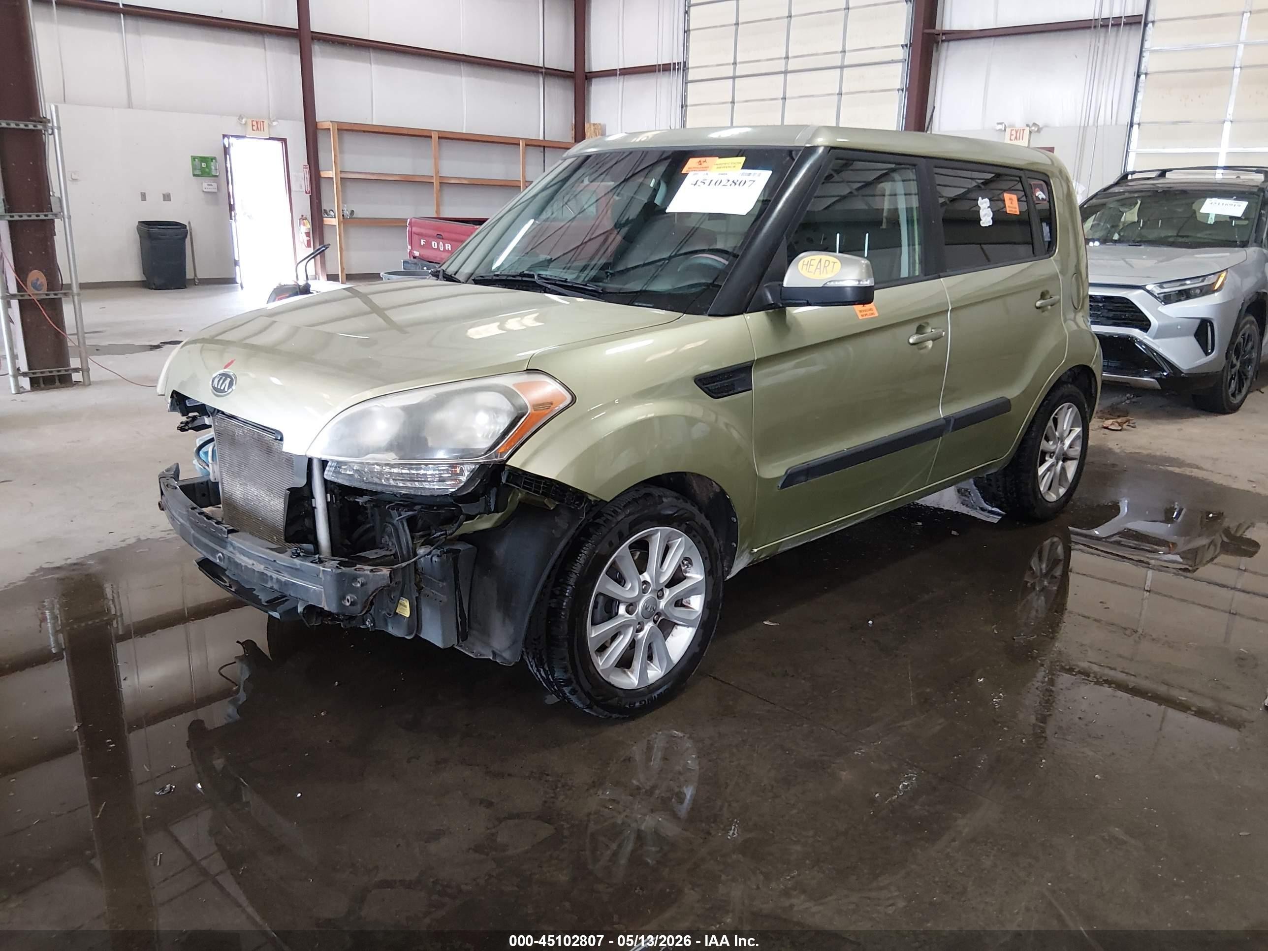 2012 Kia Soul + Green vin: KNDJT2A65C7445100