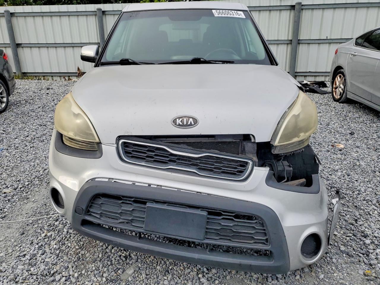2012 Kia Soul + Silver vin: KNDJT2A65C7476931