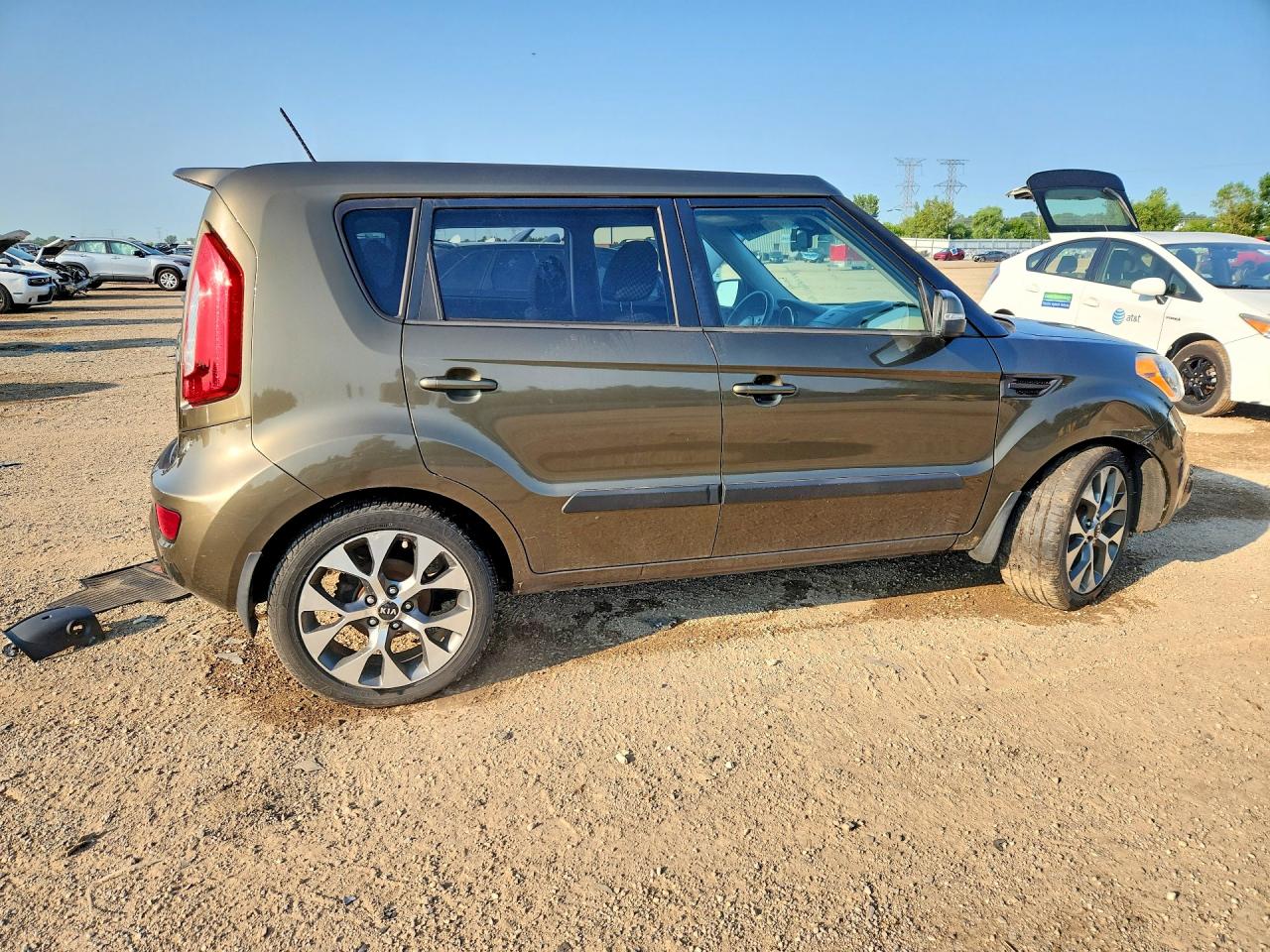 2012 Kia Soul ! Brown vin: KNDJT2A65C7479067