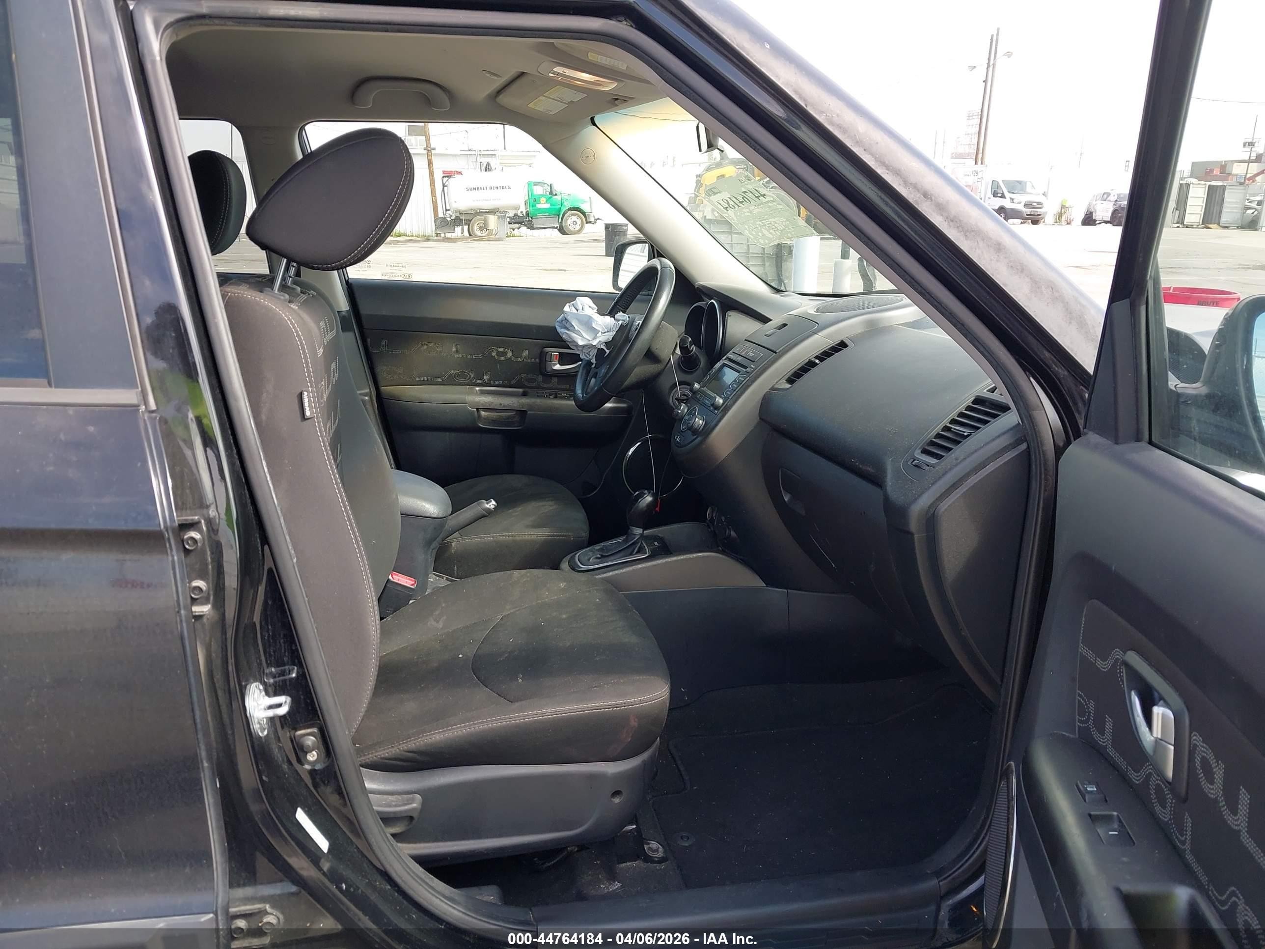 2012 Kia Soul + Черный vin: KNDJT2A65C7744134