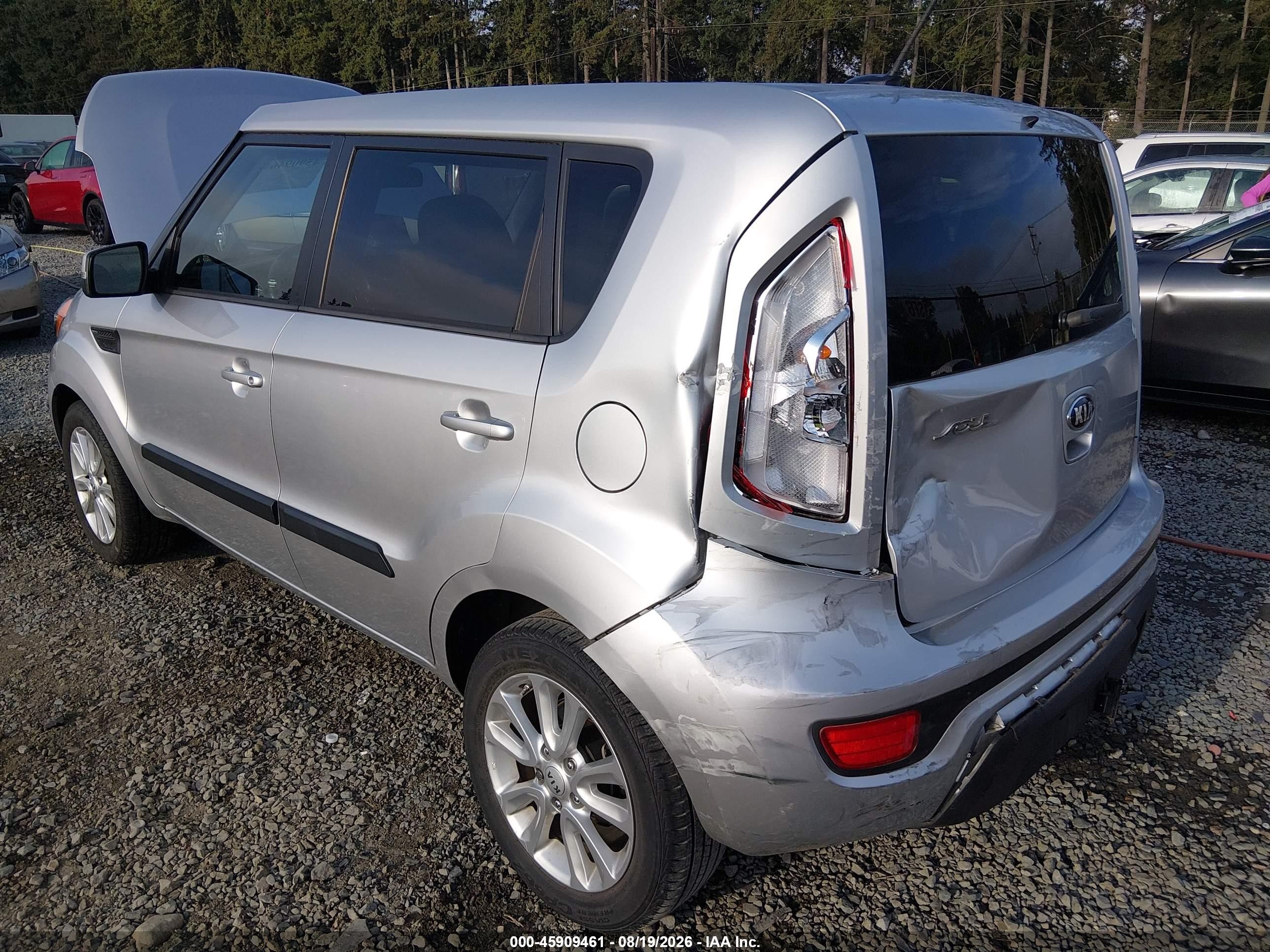 2013 Kia Soul + Серебряный vin: KNDJT2A65D7486926