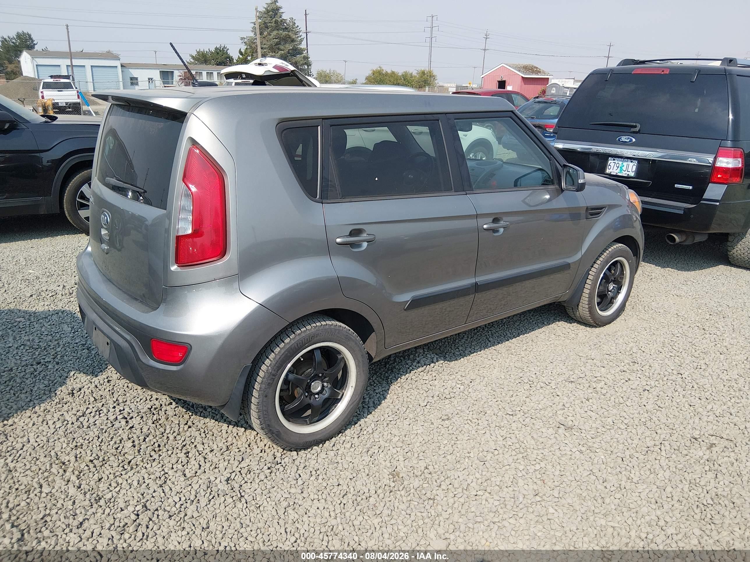2013 Kia Soul + Gray vin: KNDJT2A65D7503854