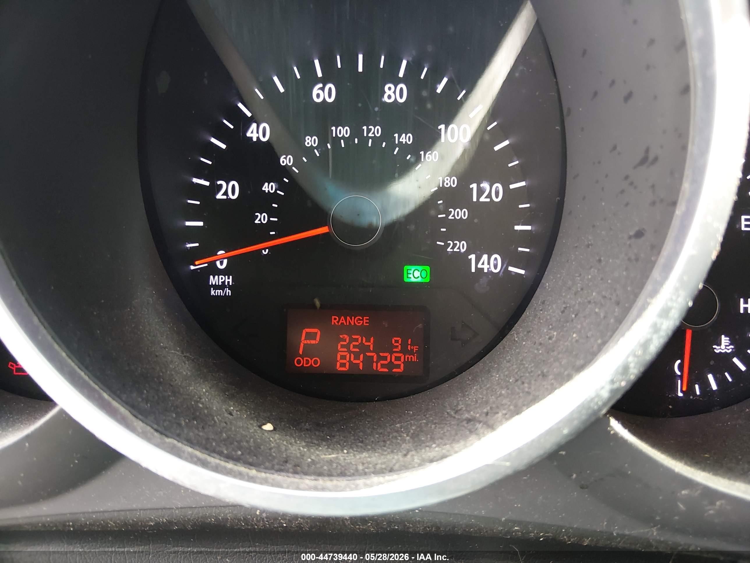 2013 Kia Soul + White vin: KNDJT2A65D7522405