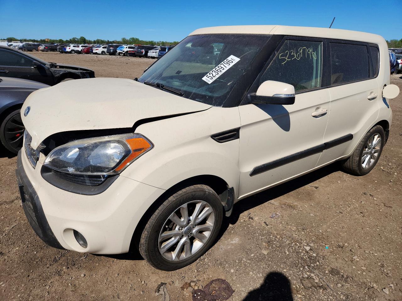 2013 Kia Soul + Tan vin: KNDJT2A65D7531119