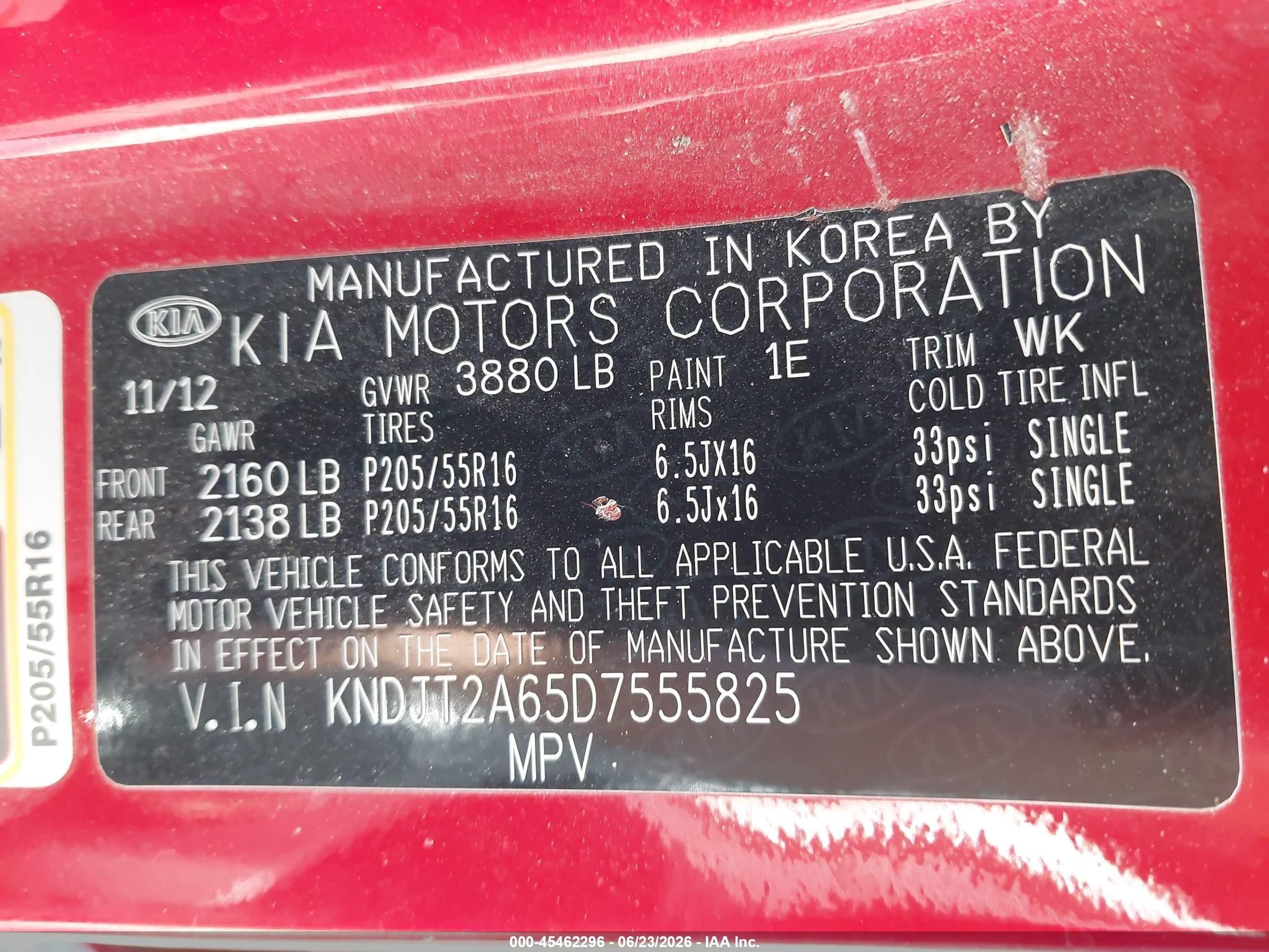 2013 Kia Soul + Red vin: KNDJT2A65D7555825