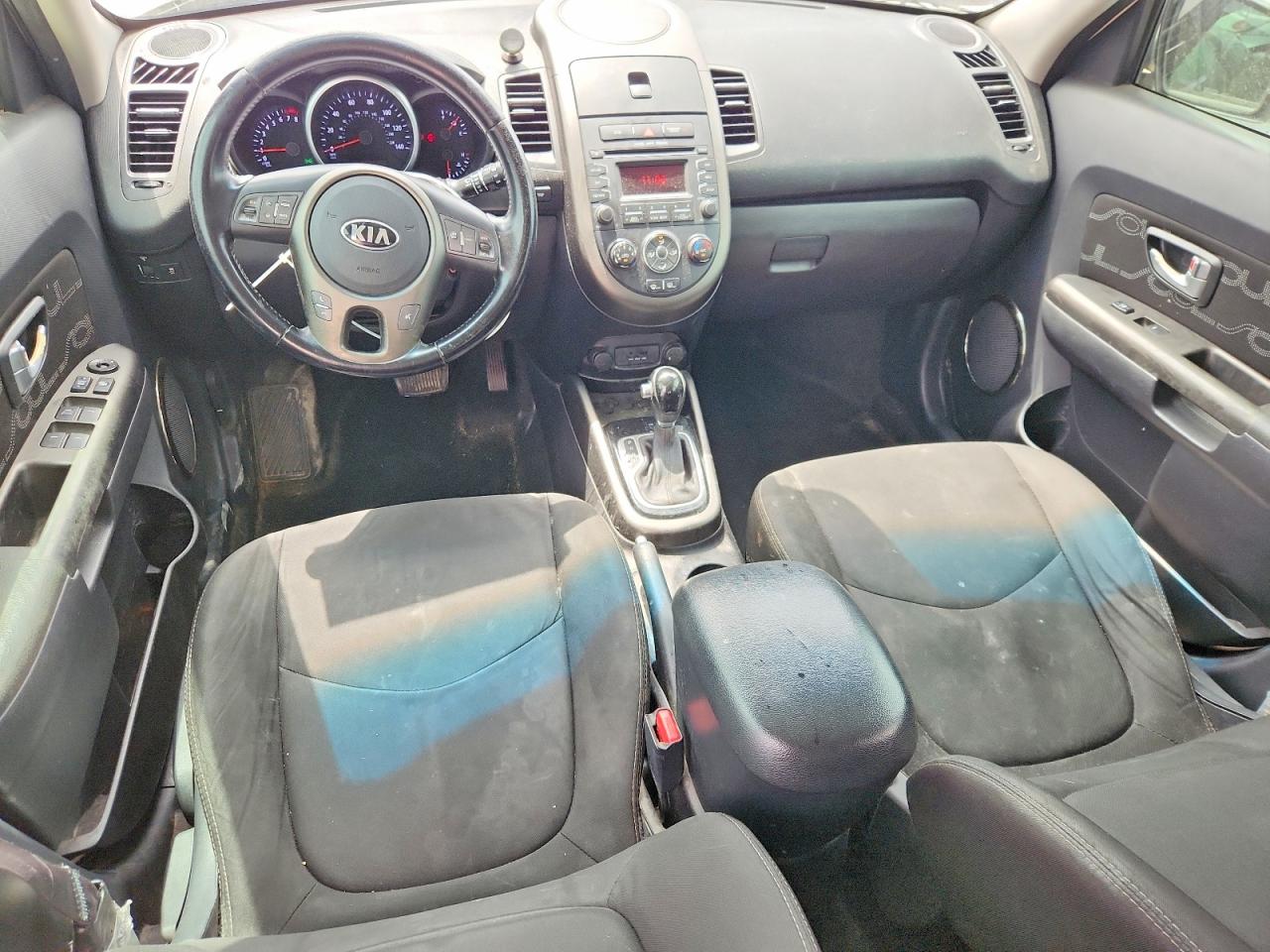 2013 Kia Soul + Beige vin: KNDJT2A65D7578697