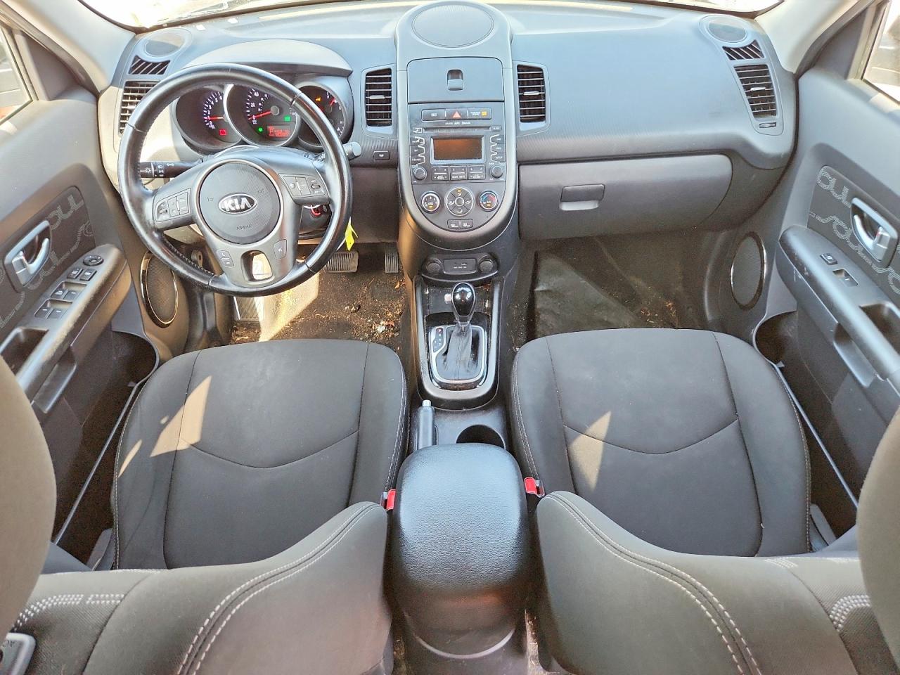 2013 Kia Soul + Серый vin: KNDJT2A65D7618275