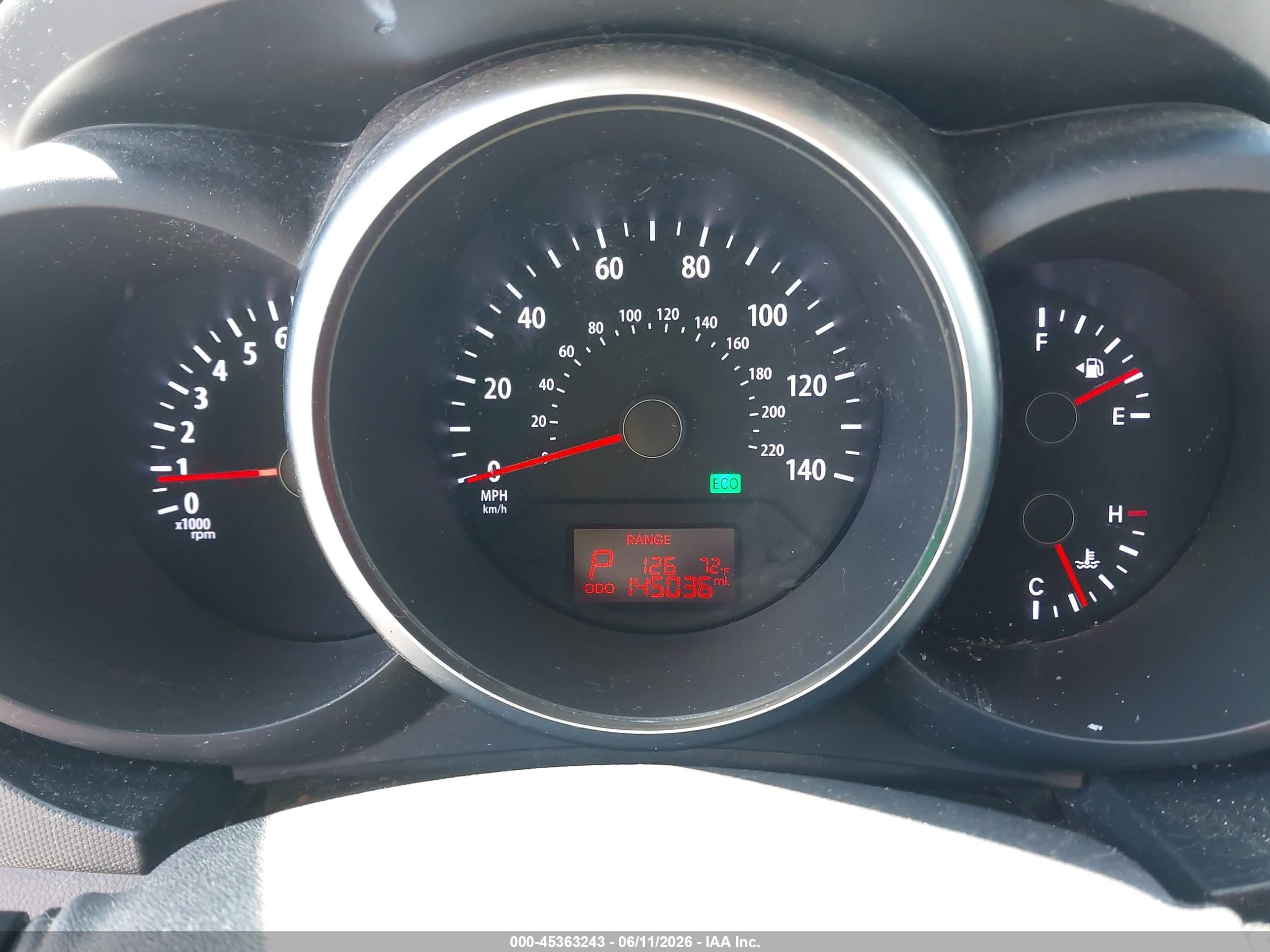 2013 Kia Soul + Black vin: KNDJT2A65D7625890