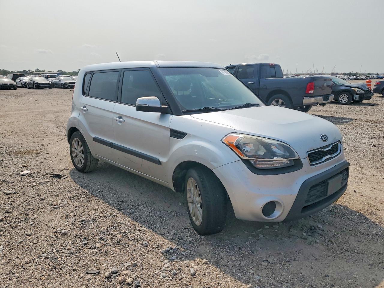 2012 Kia Soul + Silver vin: KNDJT2A66C7356975