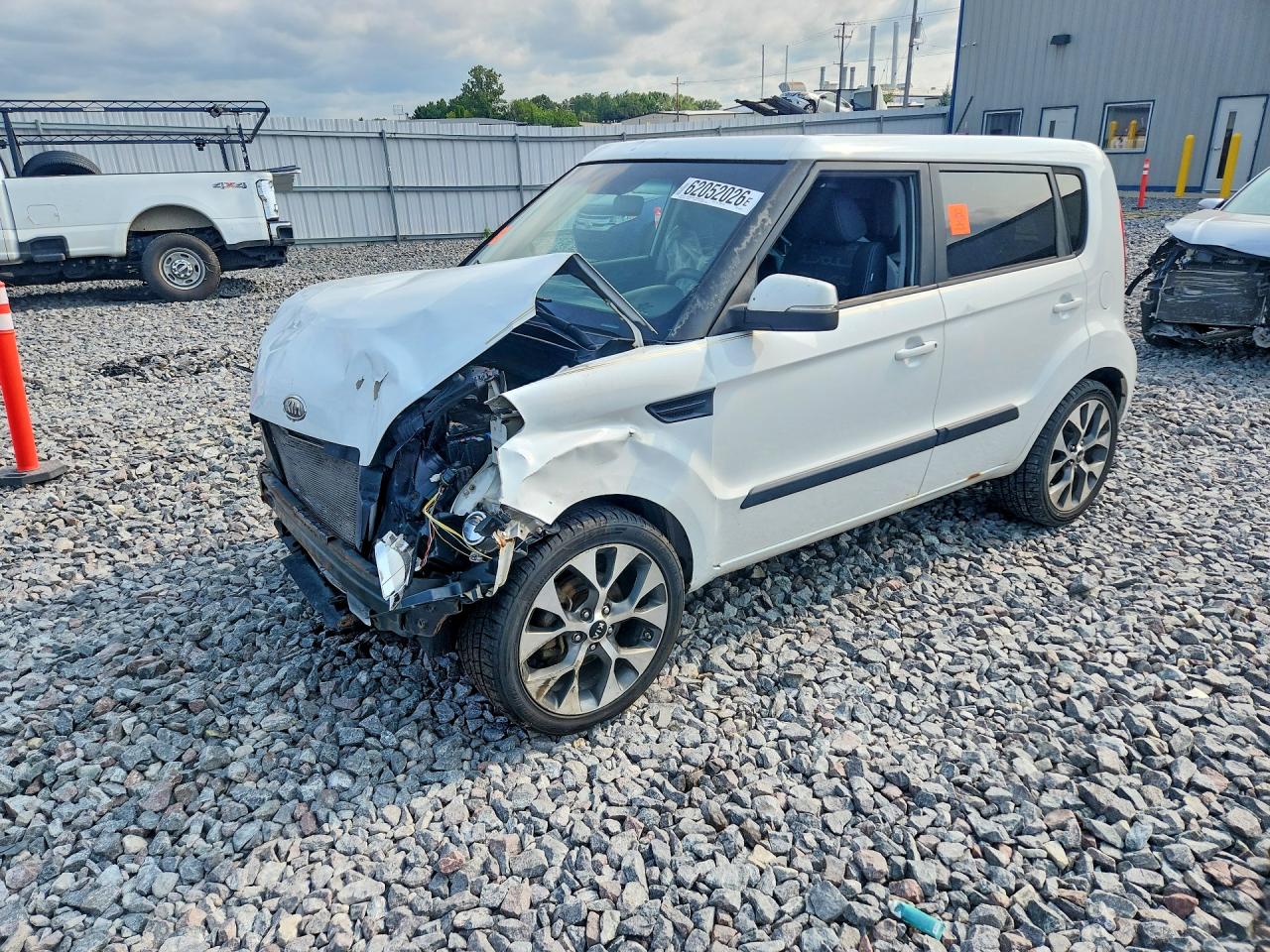 2012 Kia Soul + White vin: KNDJT2A66C7362694