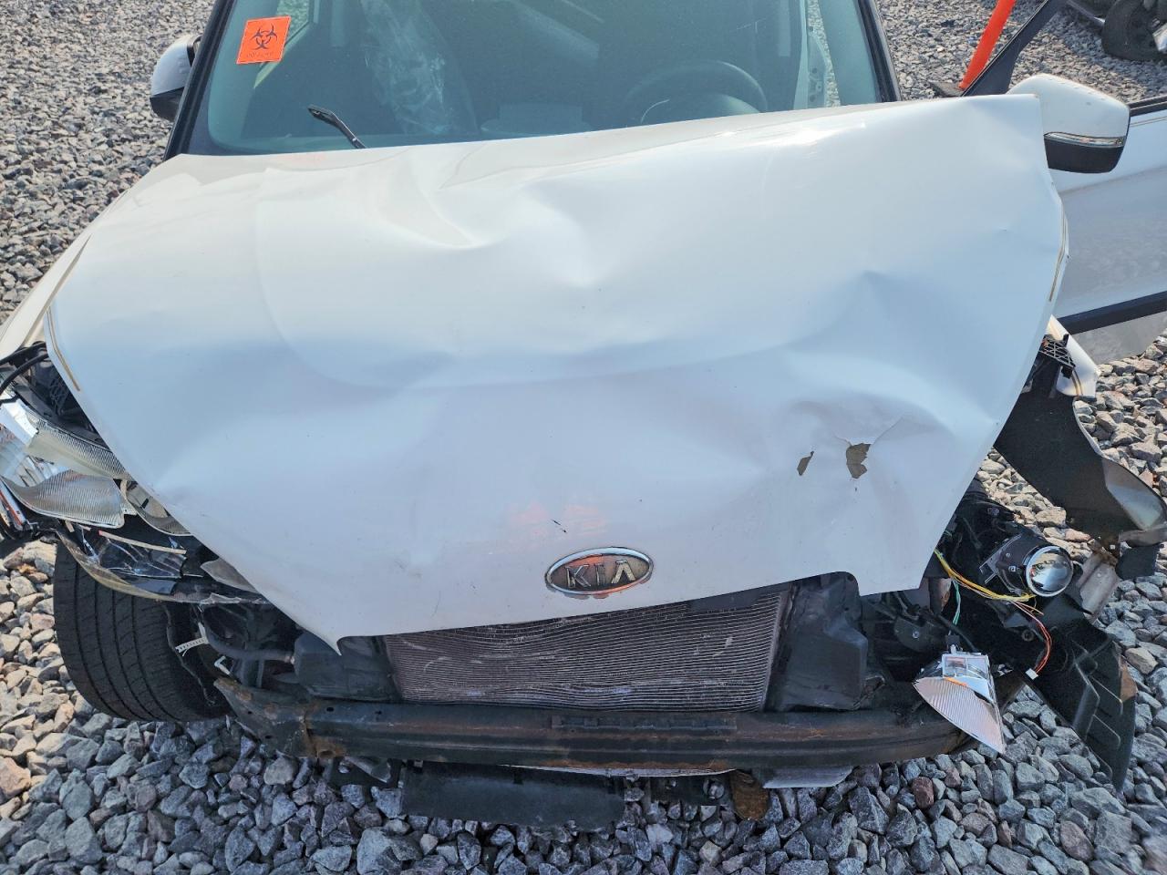 2012 Kia Soul + White vin: KNDJT2A66C7362694