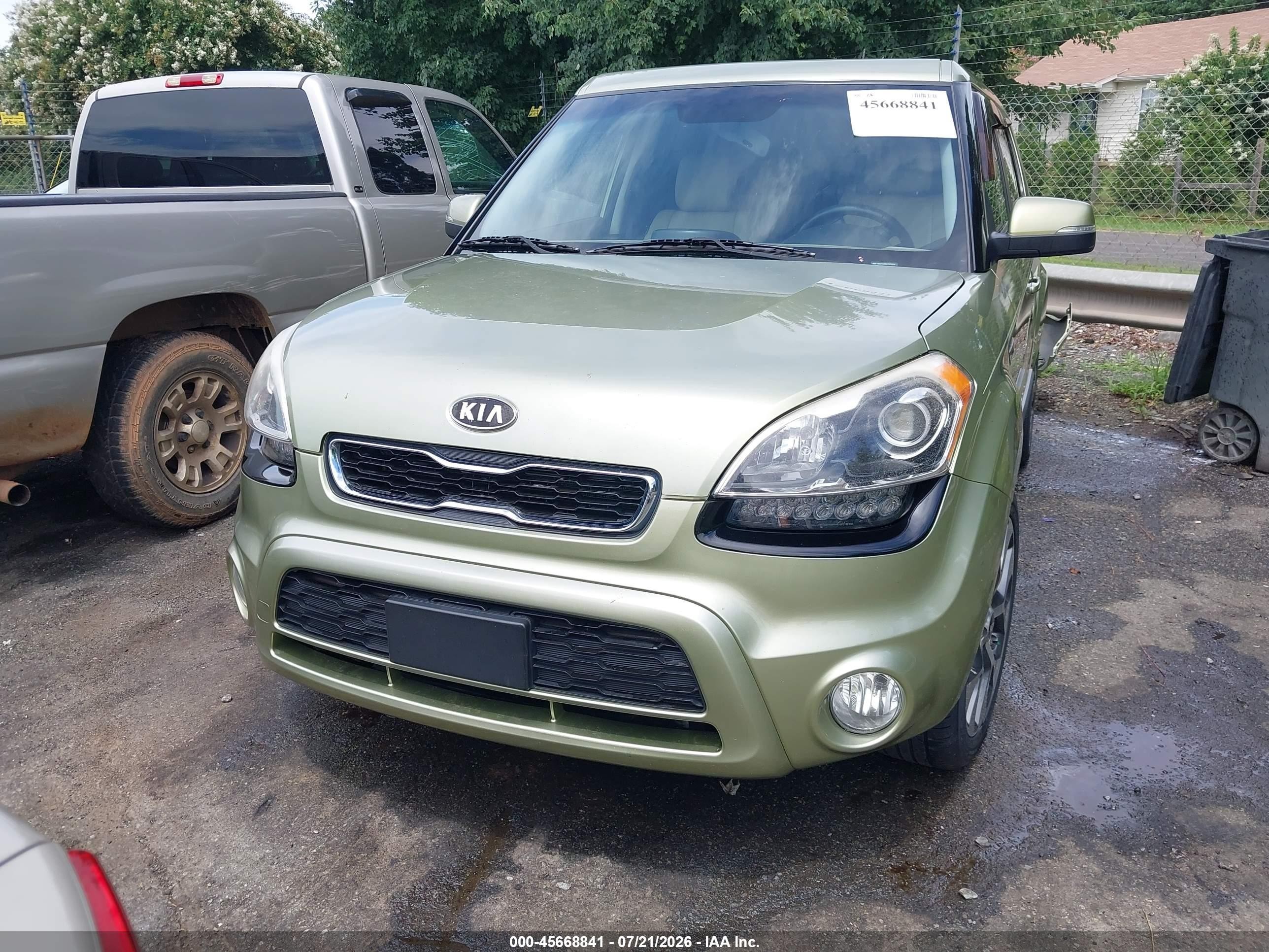 2012 Kia Soul ! Green vin: KNDJT2A66C7370004