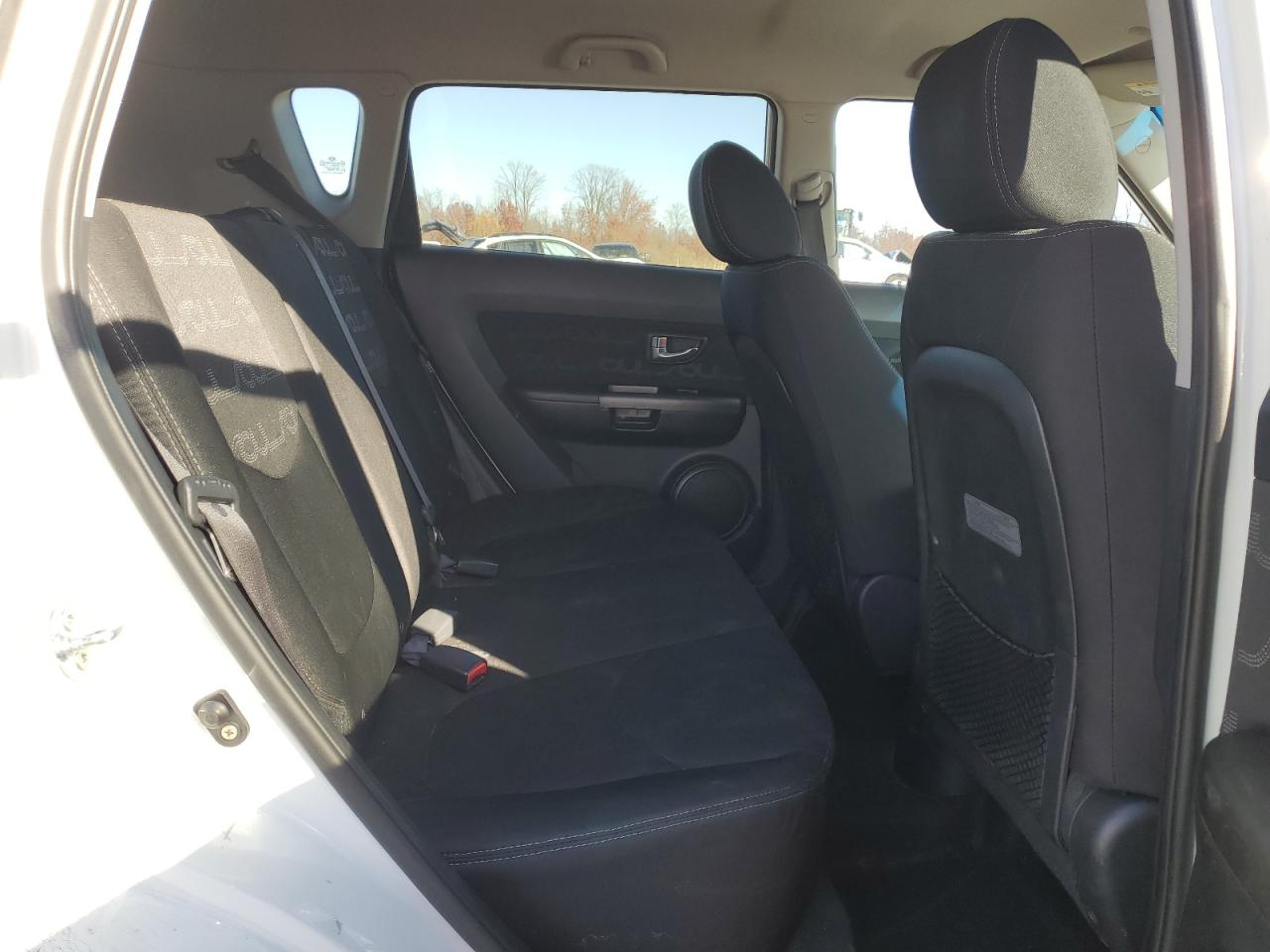 2012 Kia Soul + Белый vin: KNDJT2A66C7438785