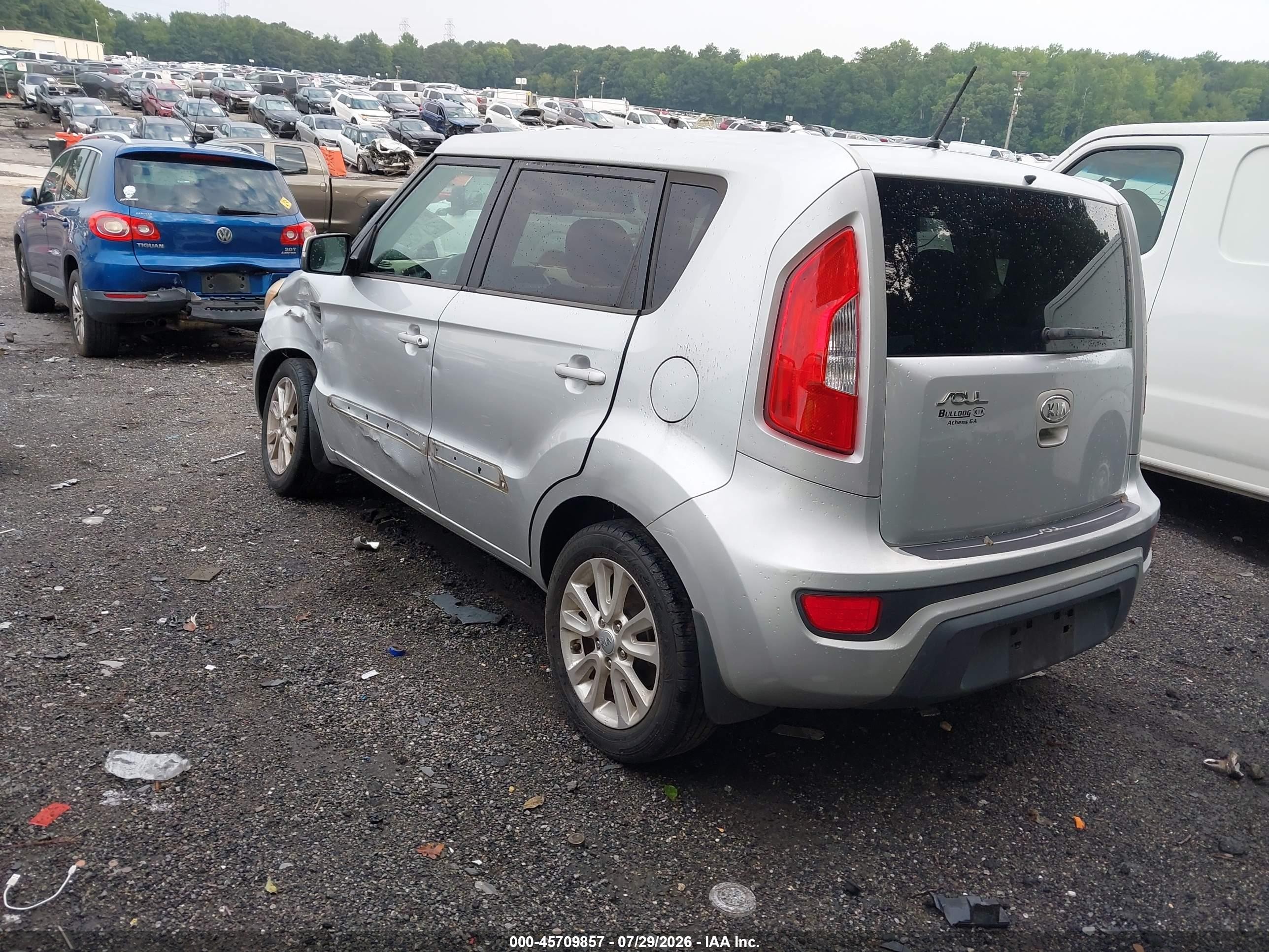 2012 Kia Soul + Серебряный vin: KNDJT2A66C7438950