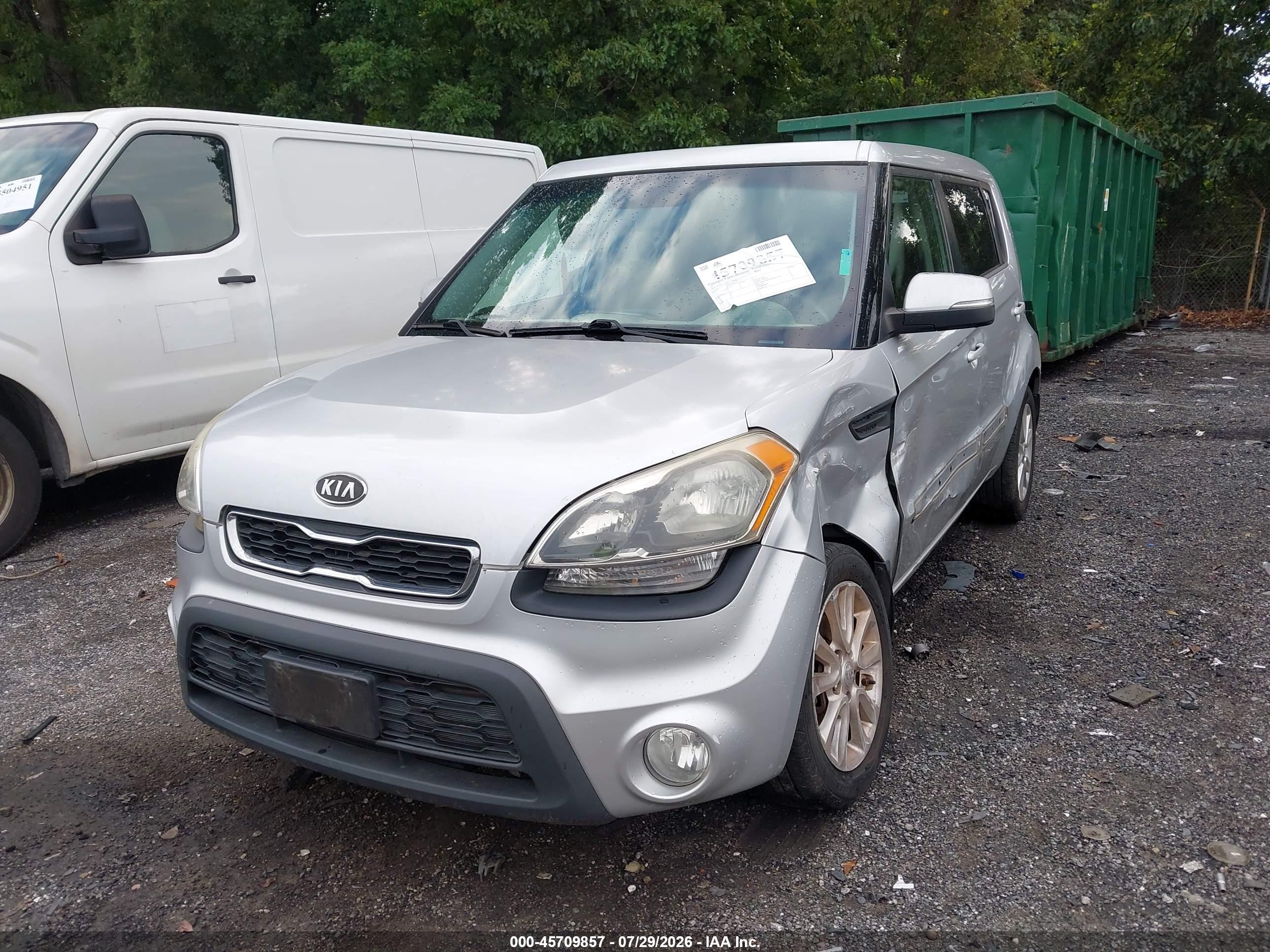 2012 Kia Soul + Серебряный vin: KNDJT2A66C7438950