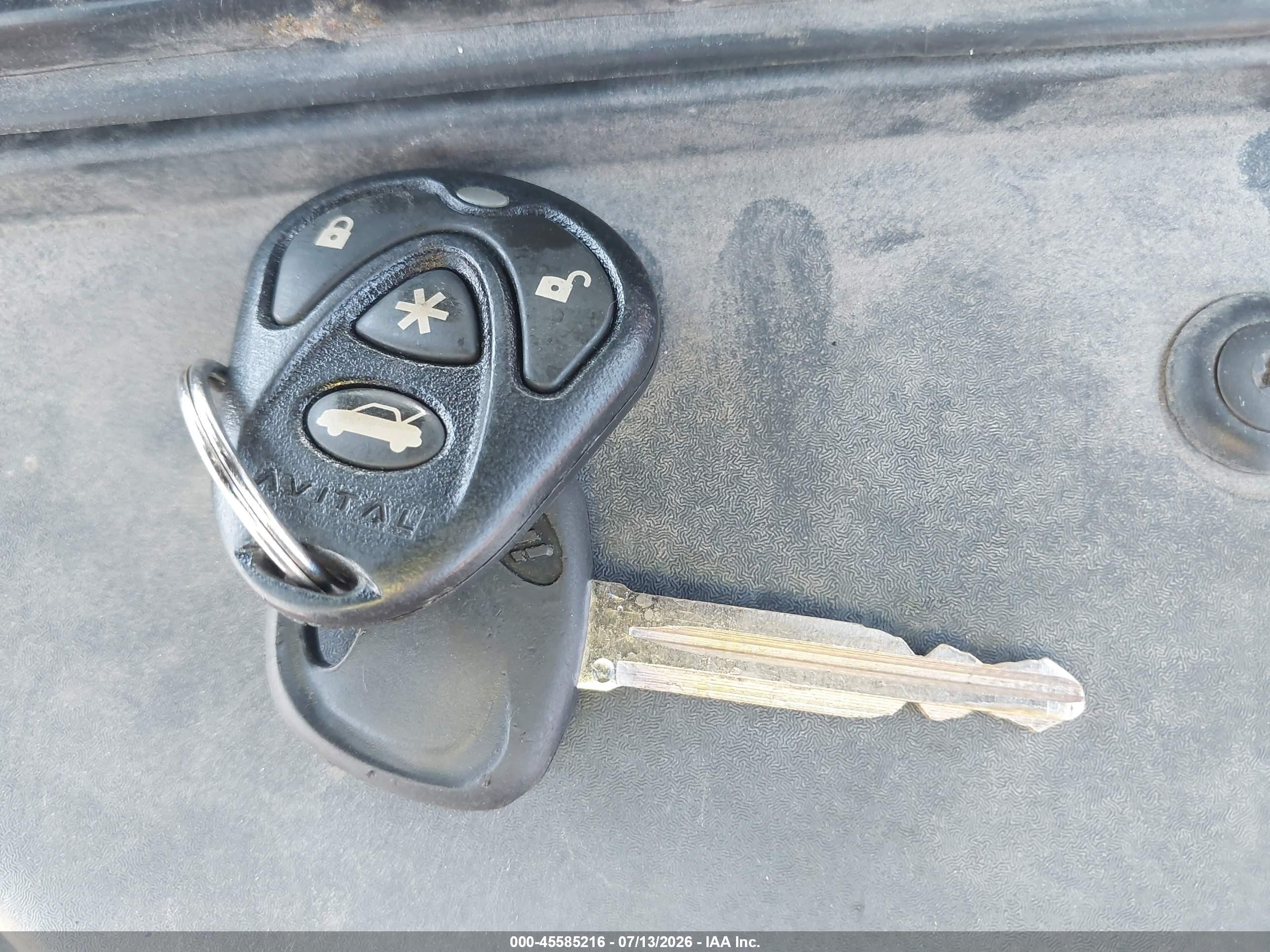 2012 Kia Soul + Black vin: KNDJT2A66C7440827