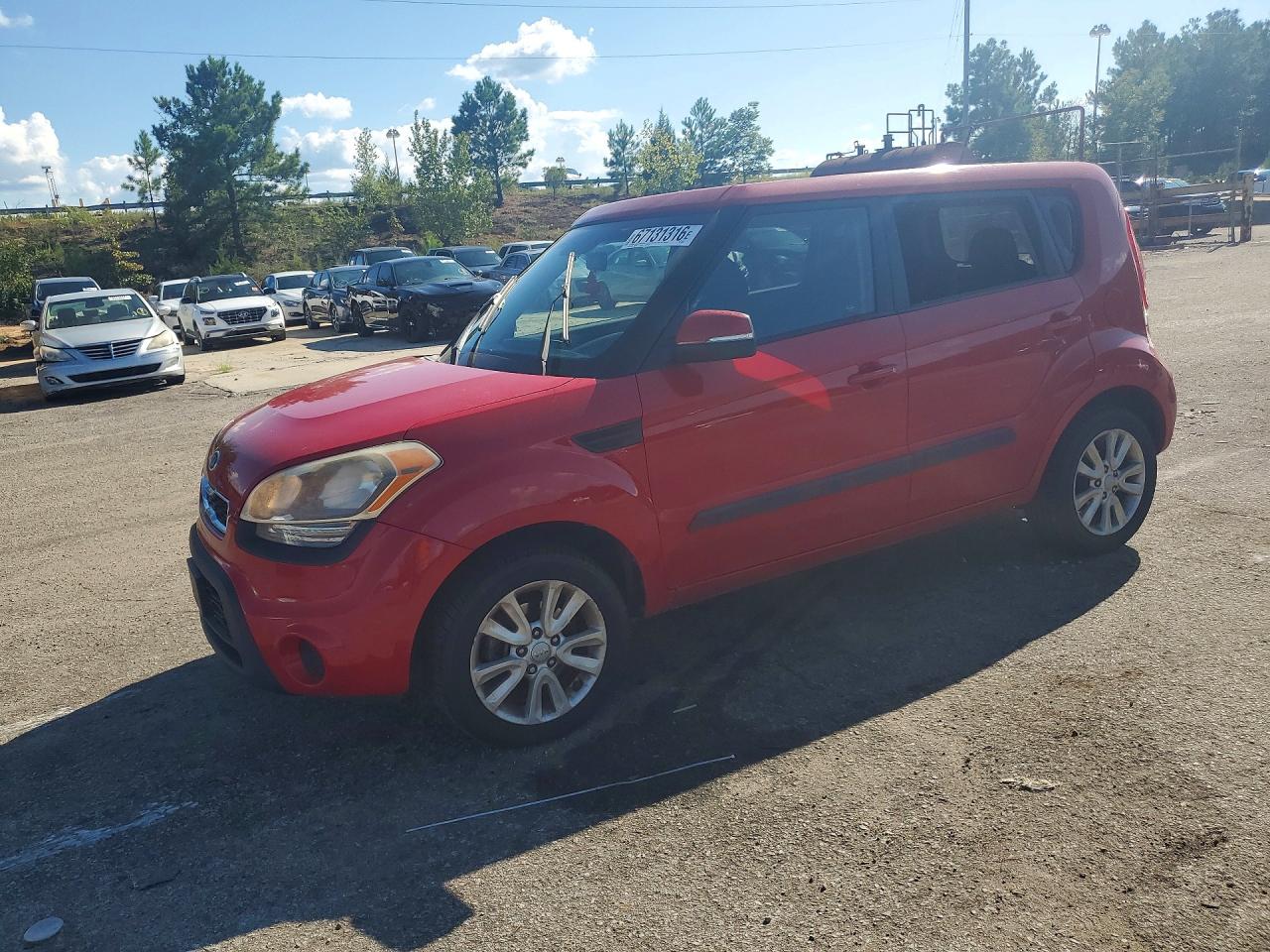 2012 Kia Soul + Red vin: KNDJT2A66C7459605