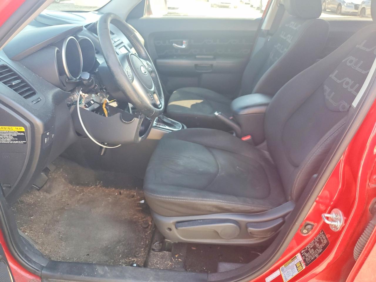 2012 Kia Soul + Red vin: KNDJT2A66C7459605