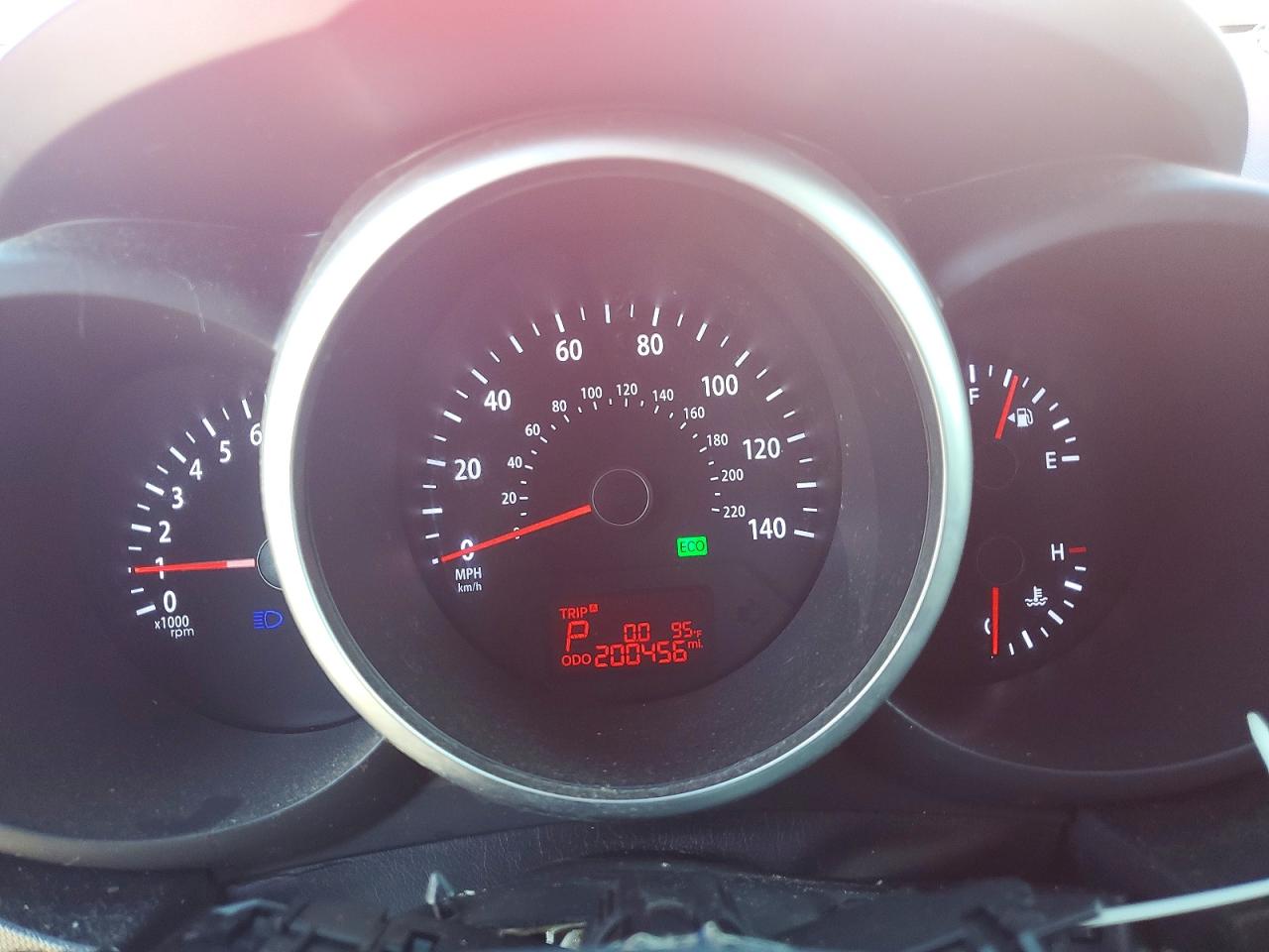 2012 Kia Soul + Red vin: KNDJT2A66C7459605
