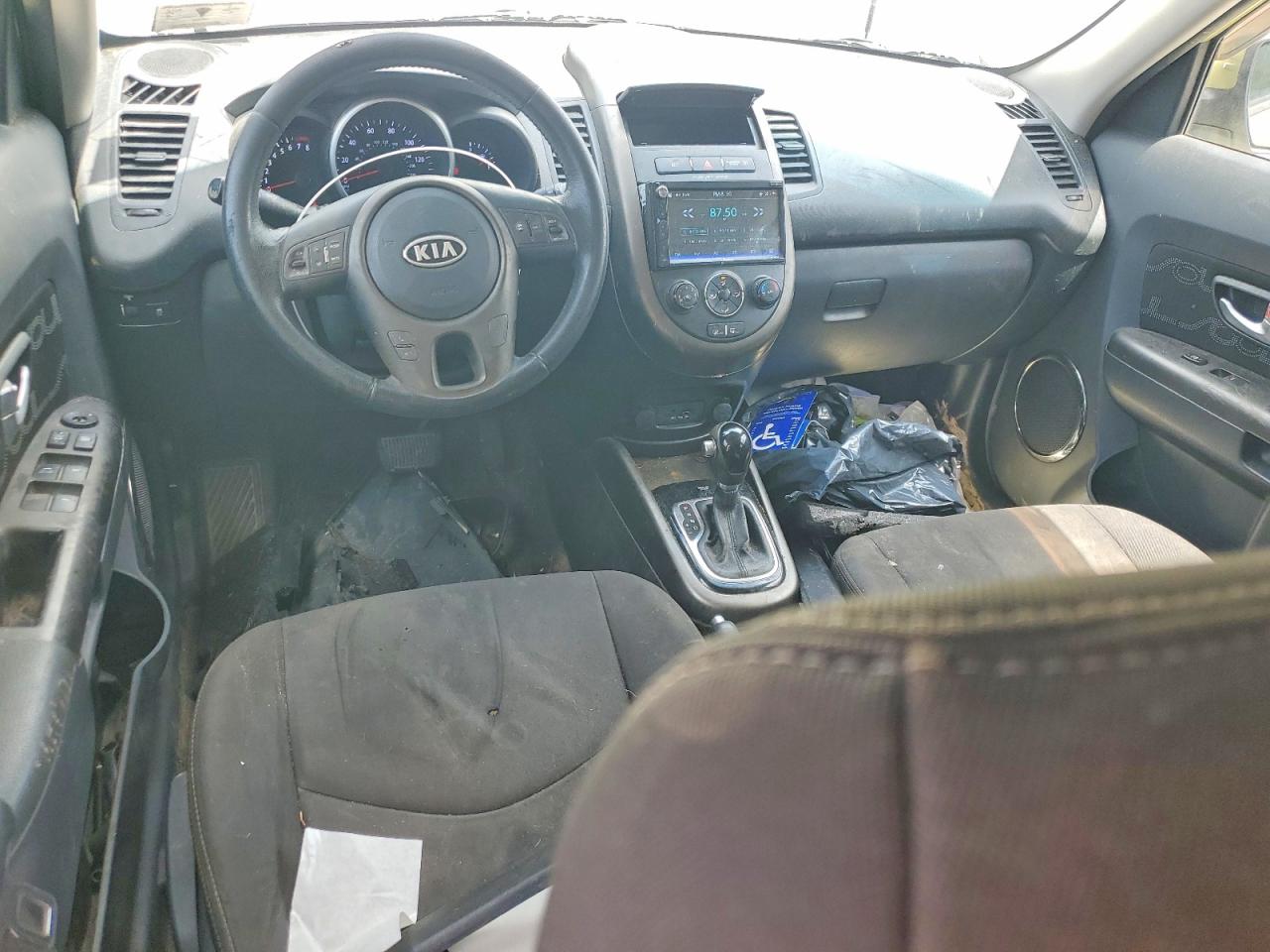 2012 Kia Soul + Green vin: KNDJT2A66C7459944