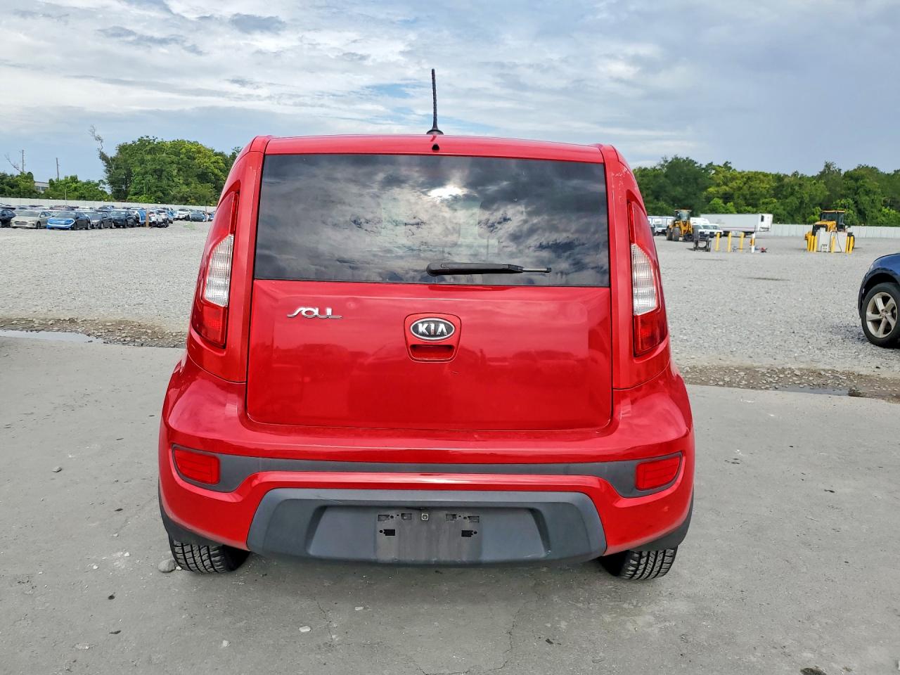 2012 Kia Soul + Burgundy vin: KNDJT2A66C7461015