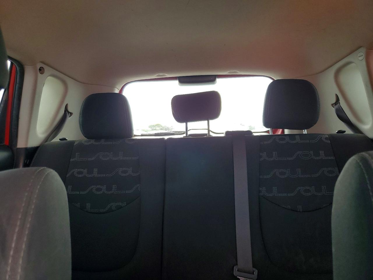 2012 Kia Soul + Burgundy vin: KNDJT2A66C7461015