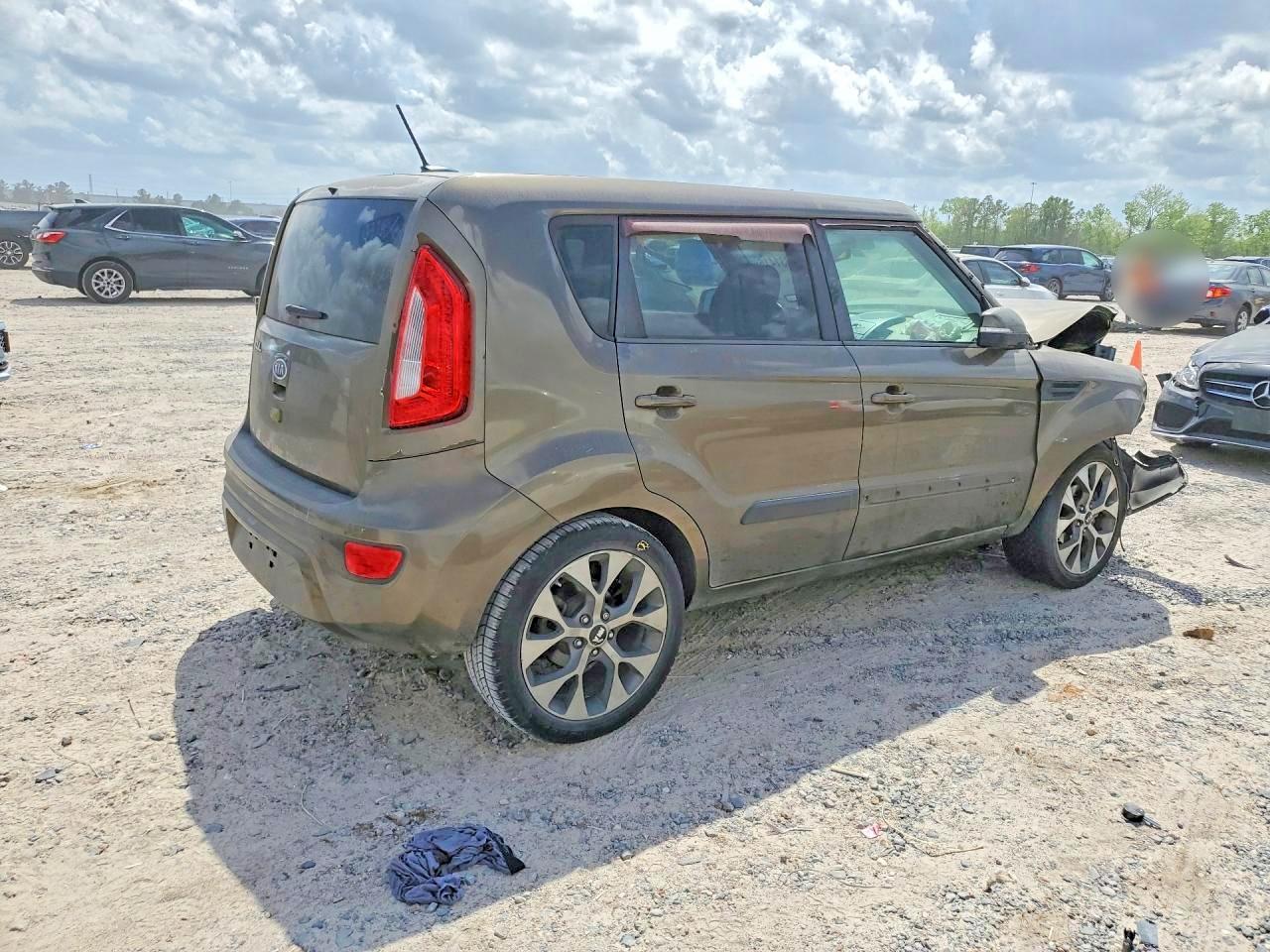 2012 Kia Soul ! Brown vin: KNDJT2A66C7478462