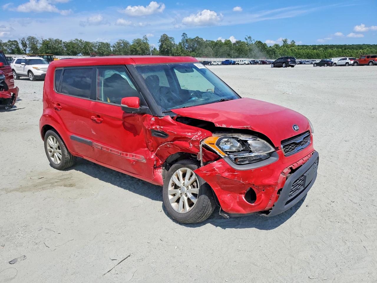 2013 Kia Soul + Red vin: KNDJT2A66D7502583