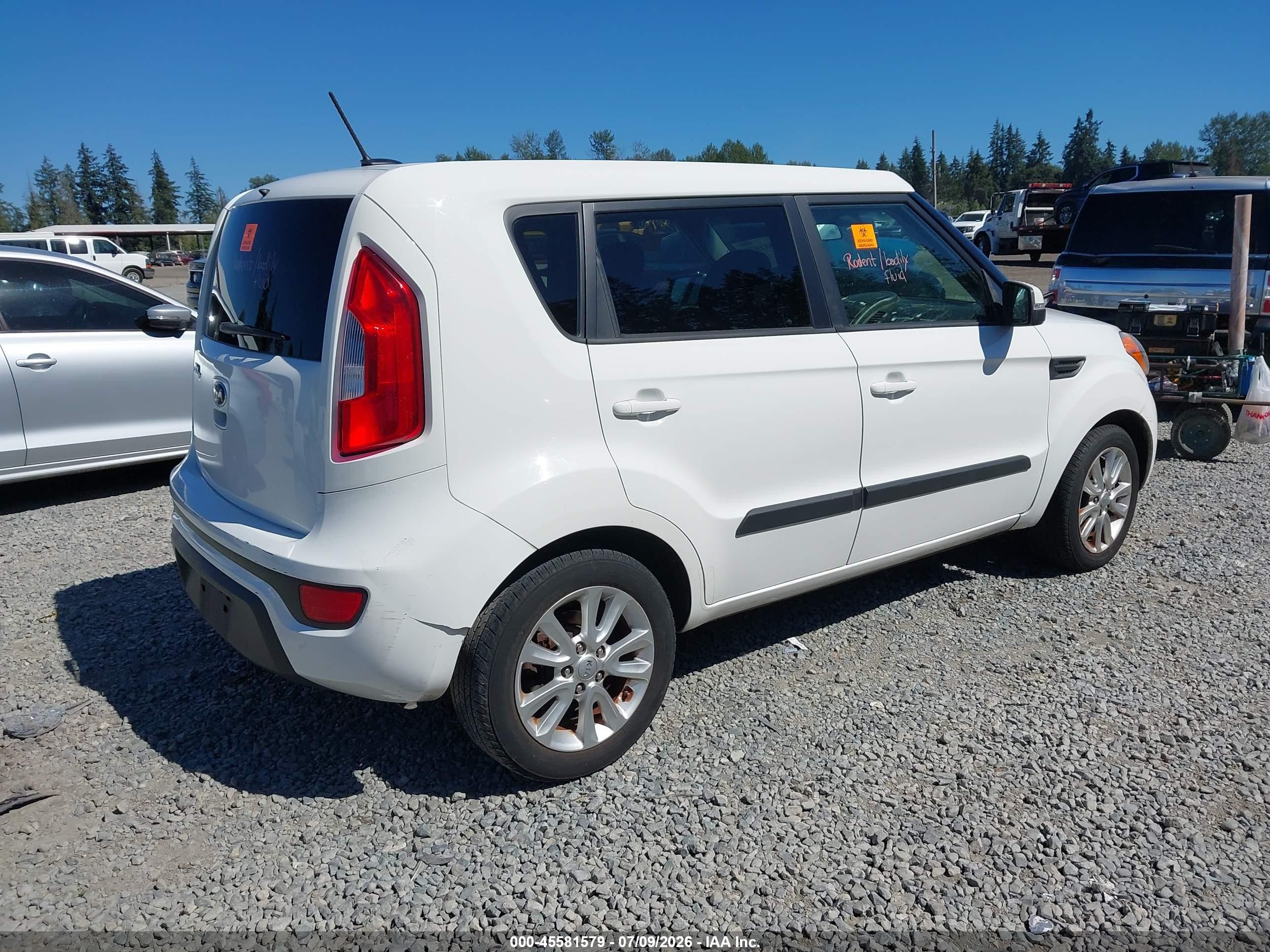 2013 Kia Soul + Белый vin: KNDJT2A66D7506746