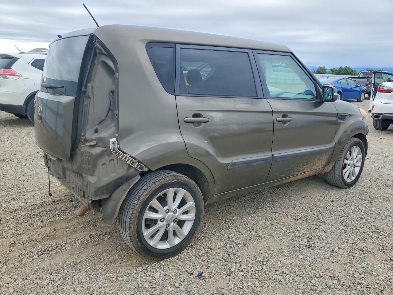 2013 Kia Soul + Коричневый vin: KNDJT2A66D7522106