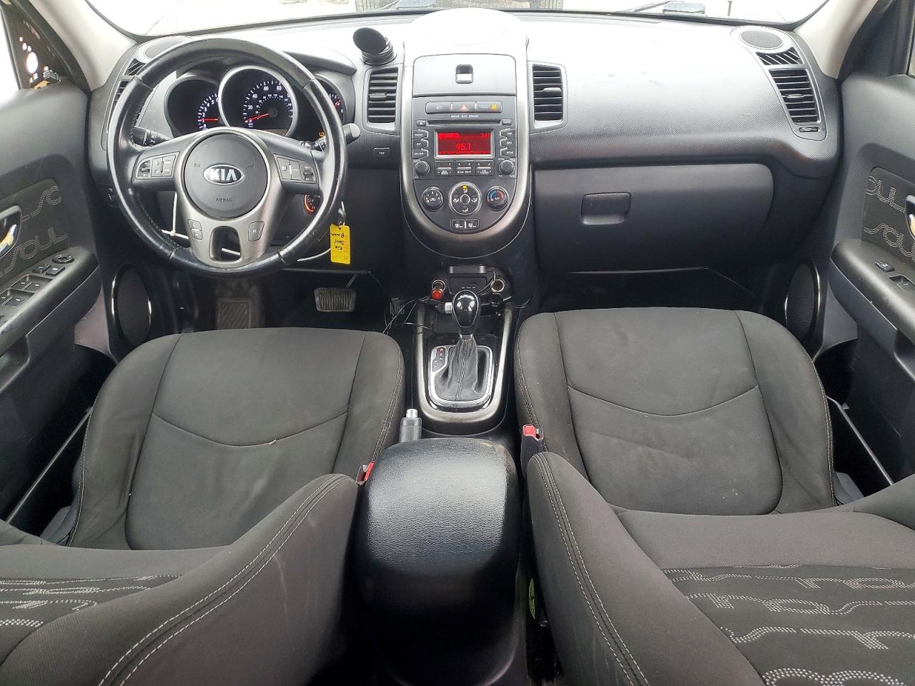 2013 Kia Soul + Коричневый vin: KNDJT2A66D7522106