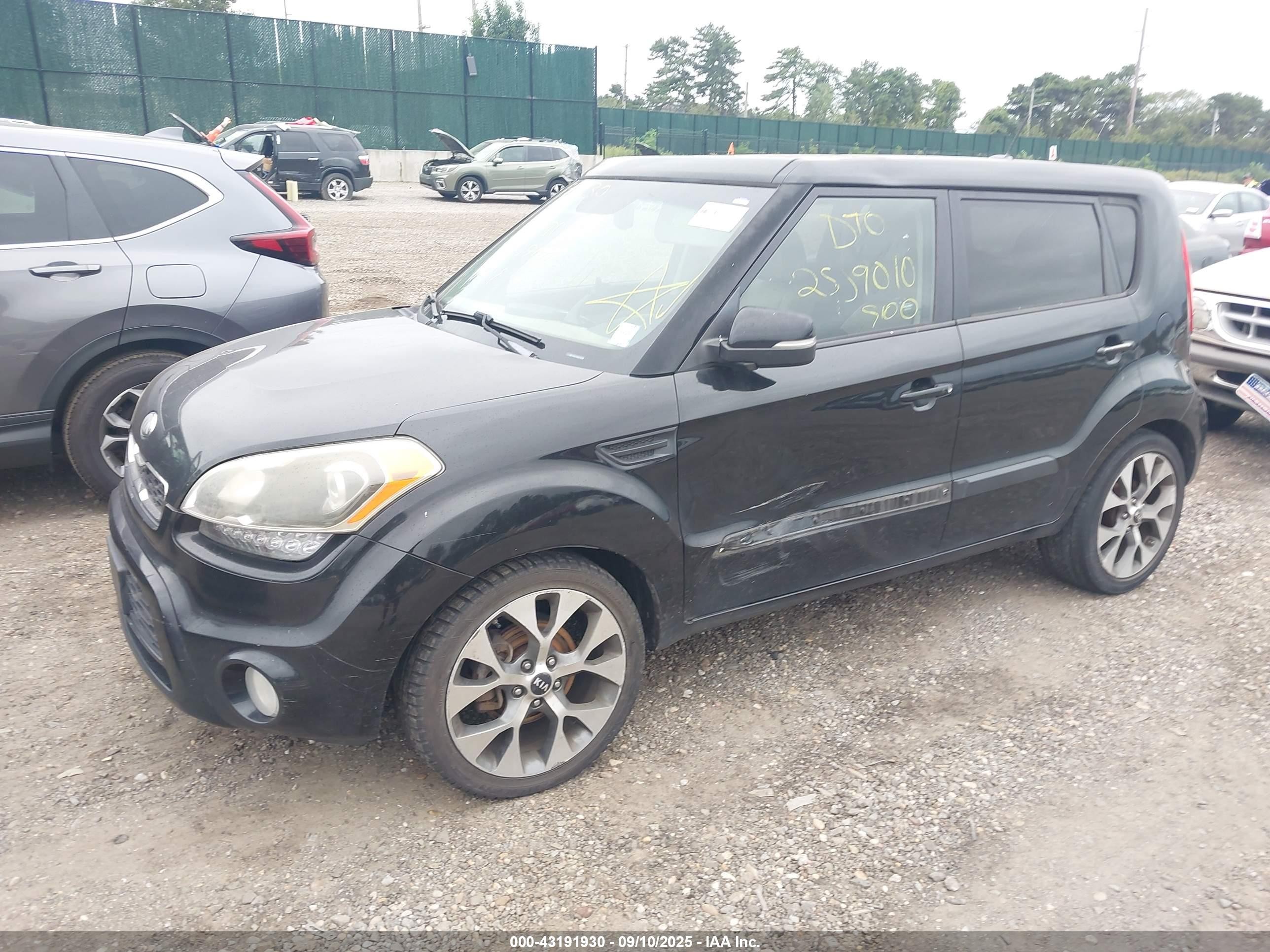 2013 Kia Soul ! Black vin: KNDJT2A66D7567689